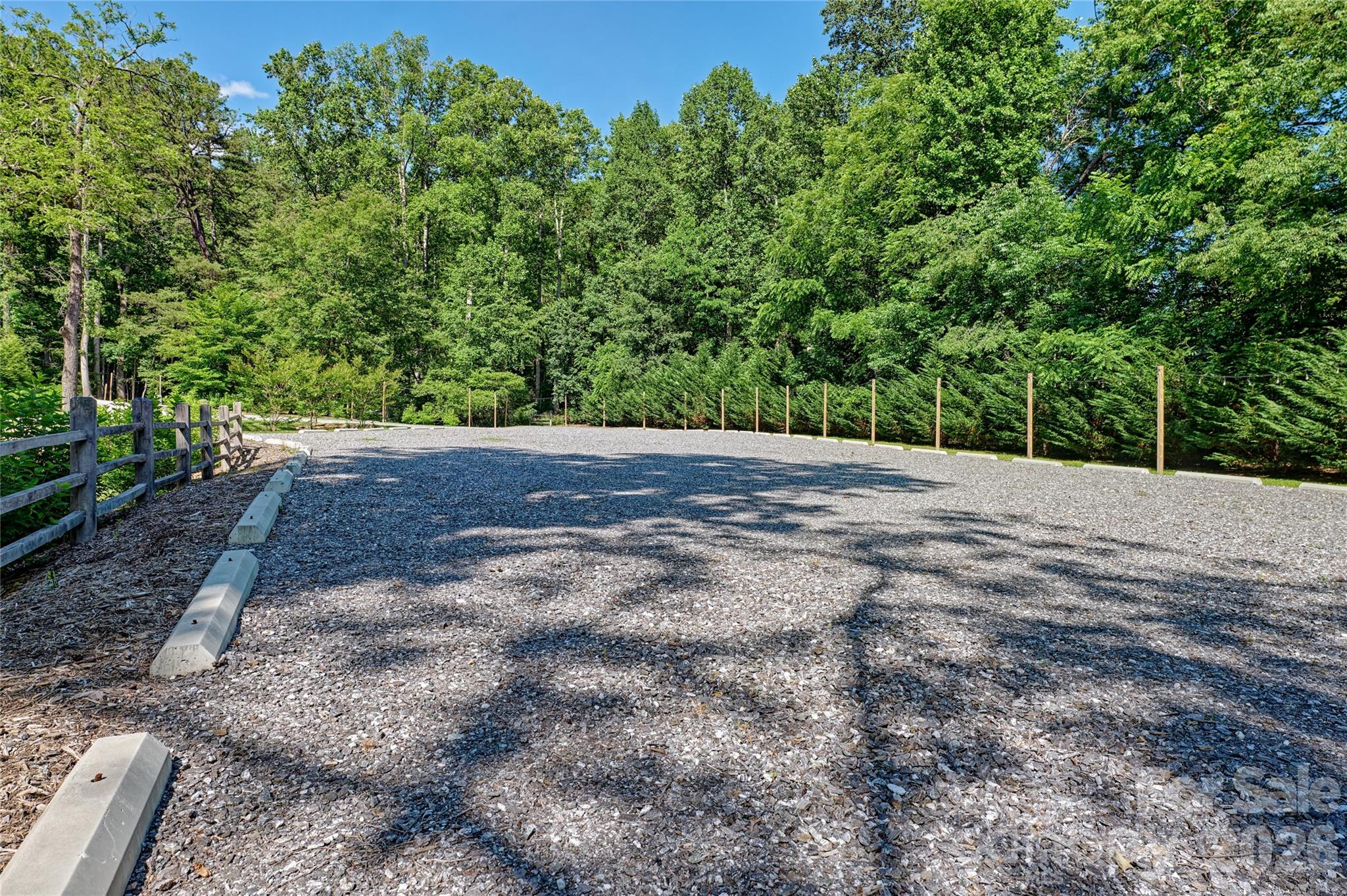 4017 Canada Road — Tuckasegee