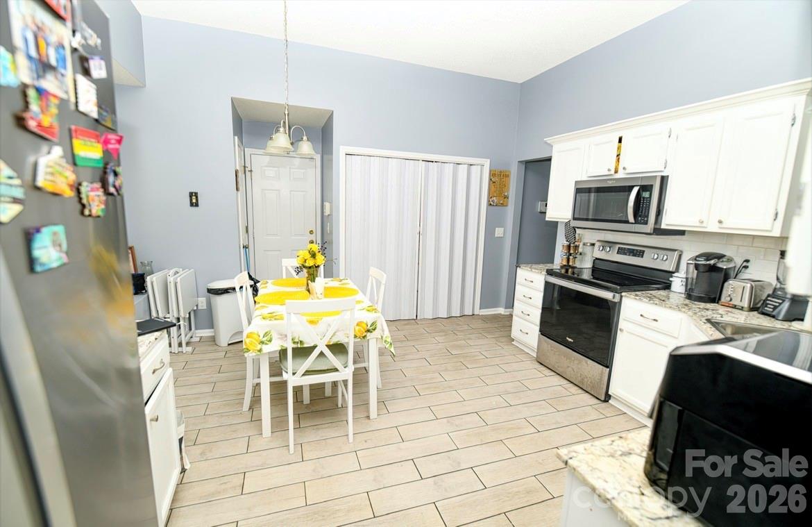 10132 Ashley Farm Drive — Matthews