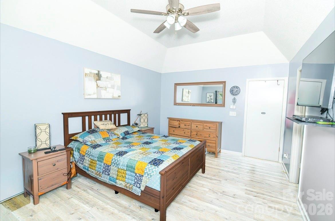 10132 Ashley Farm Drive — Matthews