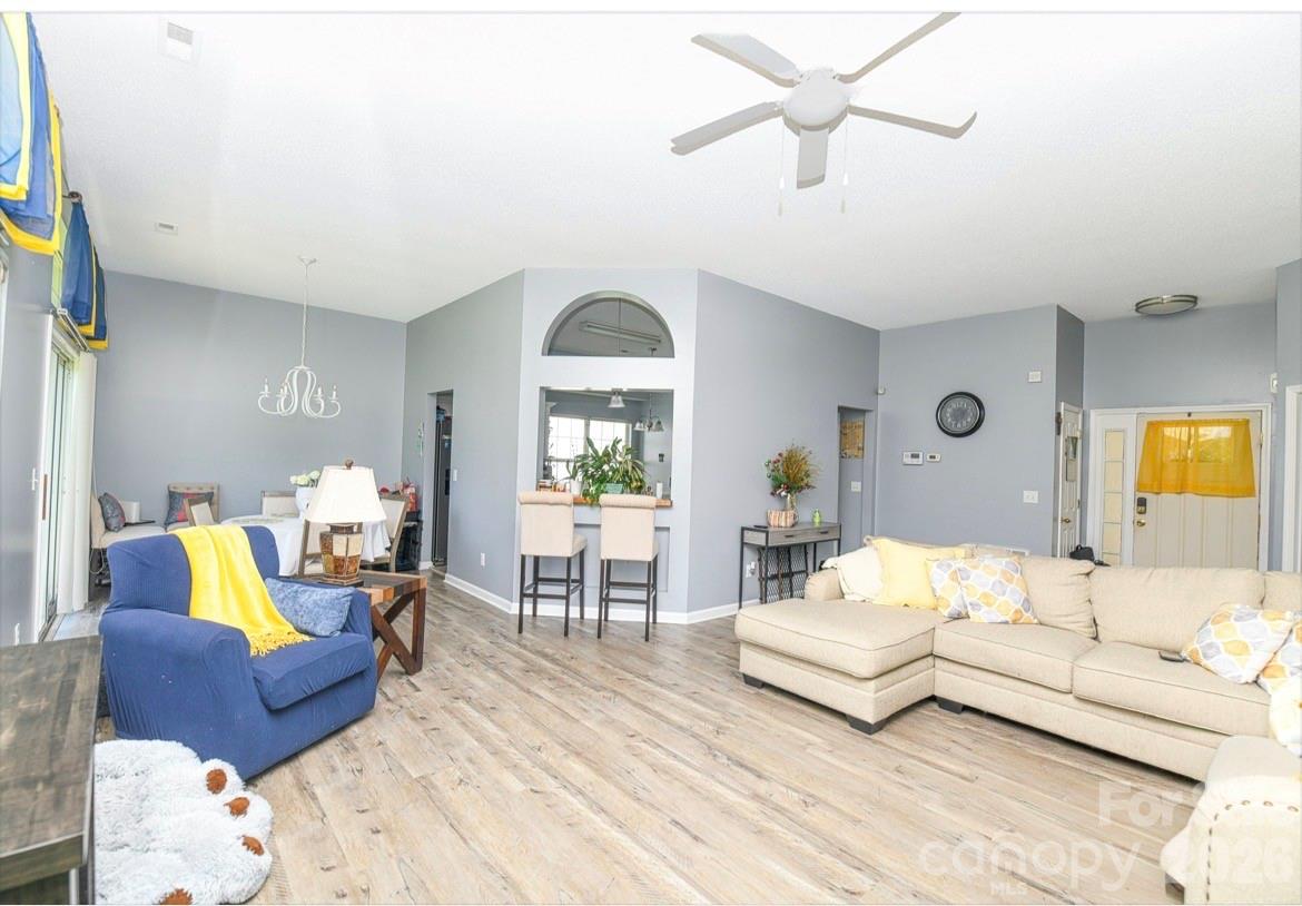 10132 Ashley Farm Drive — Matthews