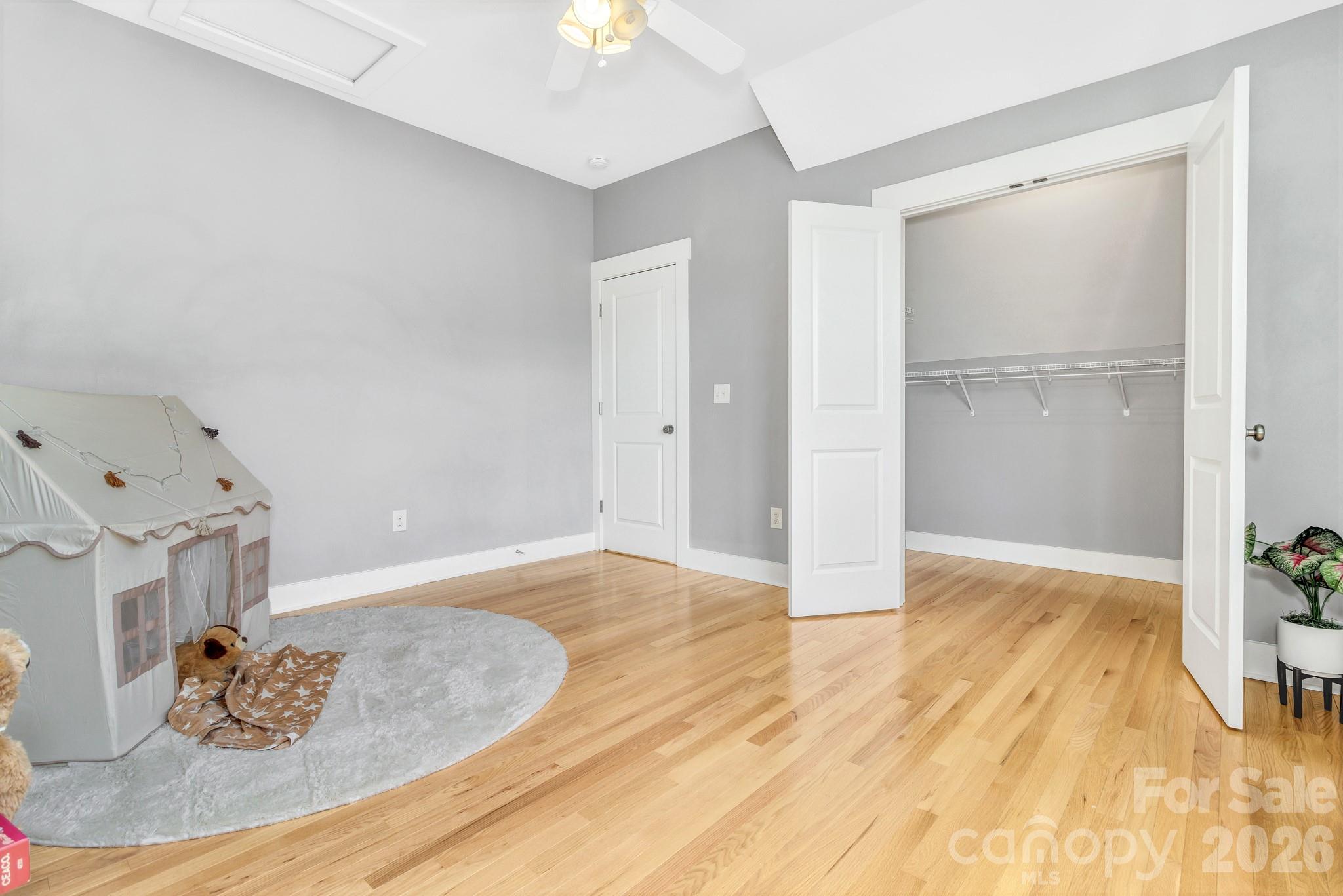 18 Byrdcliffe Lane — Asheville