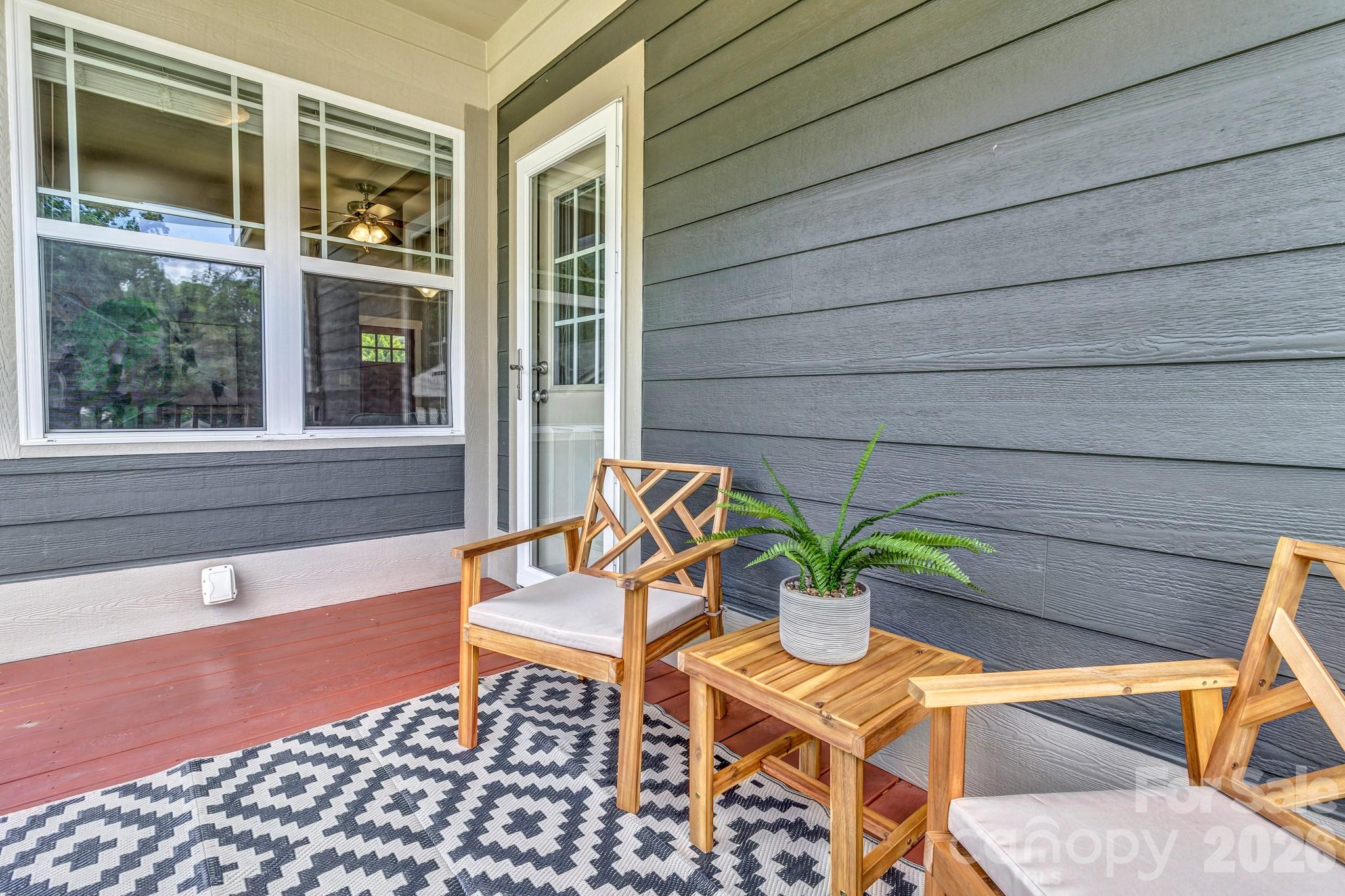 18 Byrdcliffe Lane — Asheville