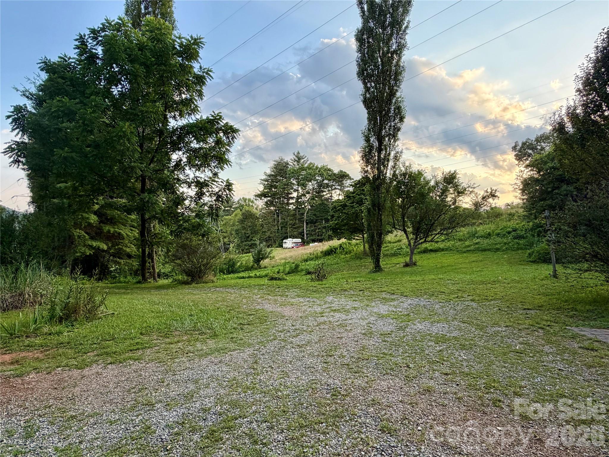 251 Cox Road — Pisgah Forest