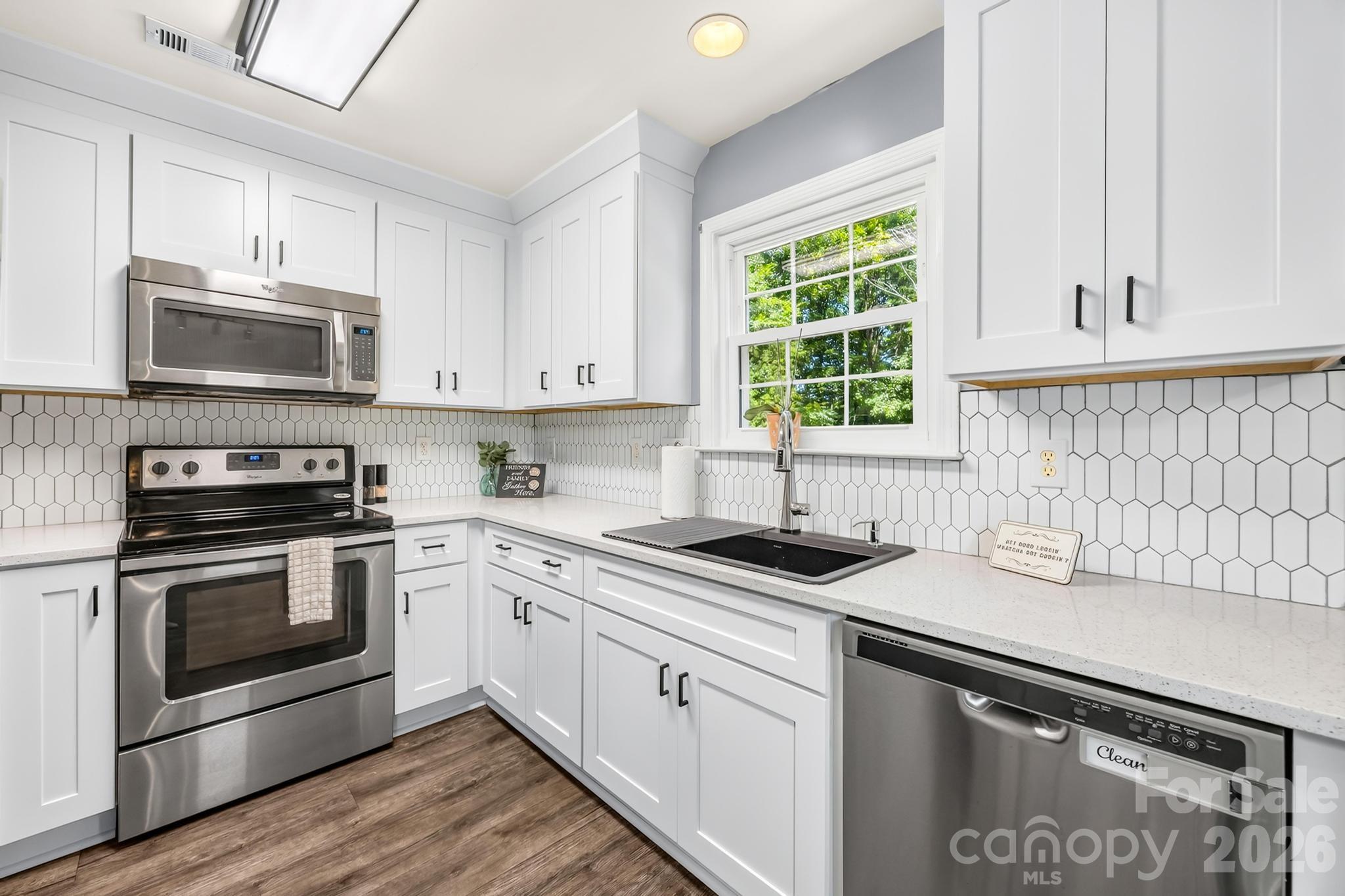 11514 Woodfire Road — Charlotte