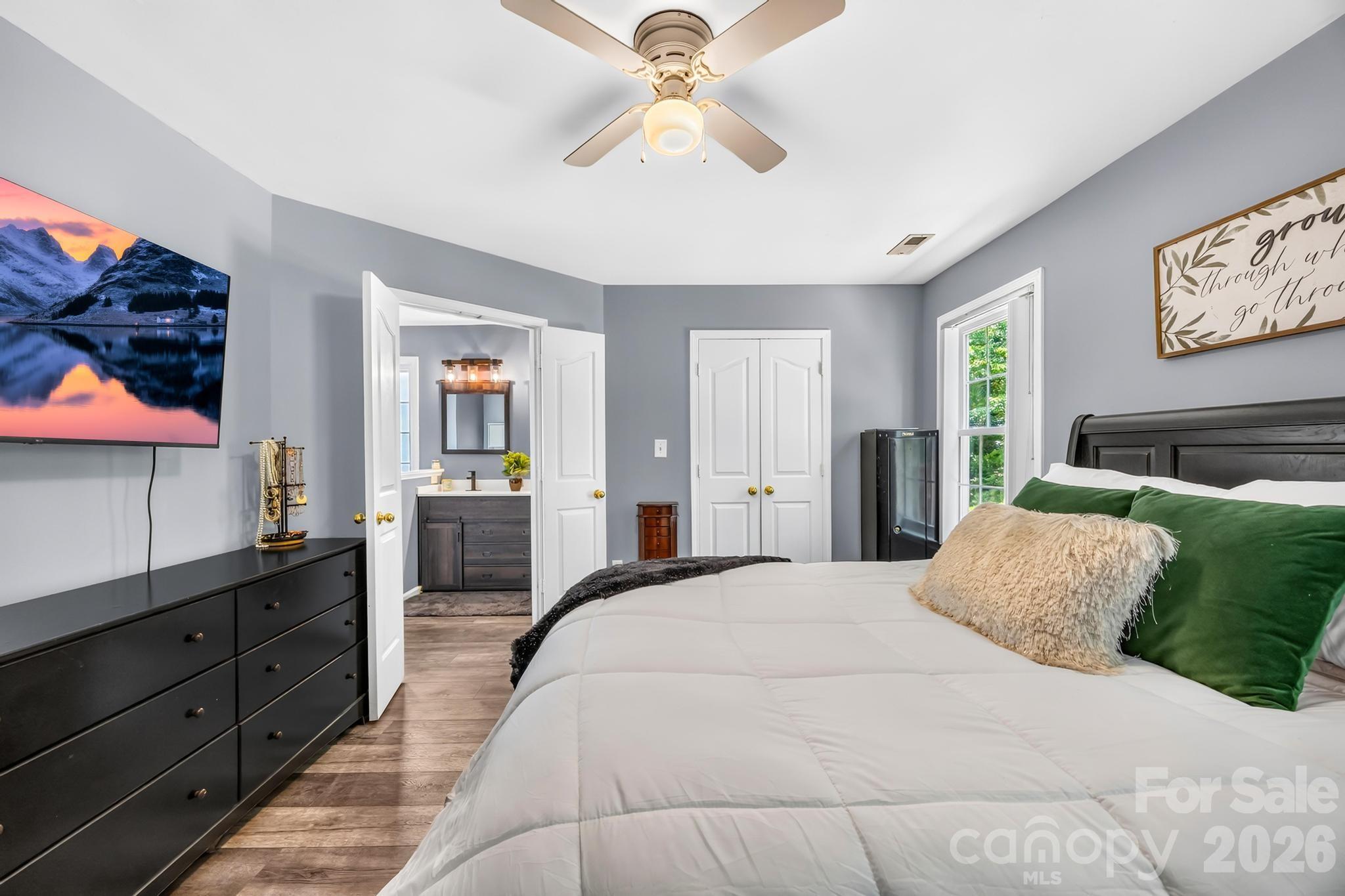11514 Woodfire Road — Charlotte
