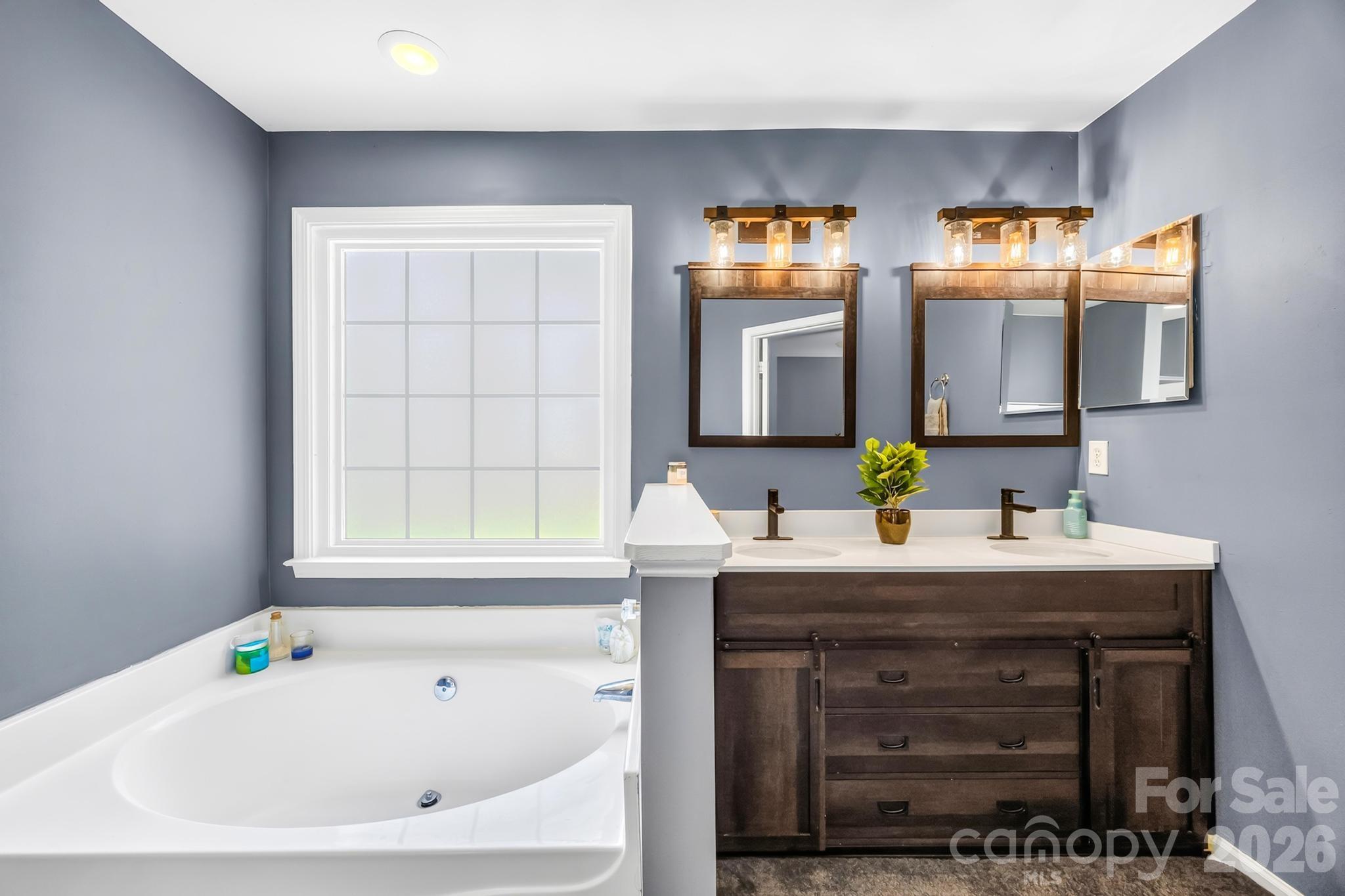 11514 Woodfire Road — Charlotte