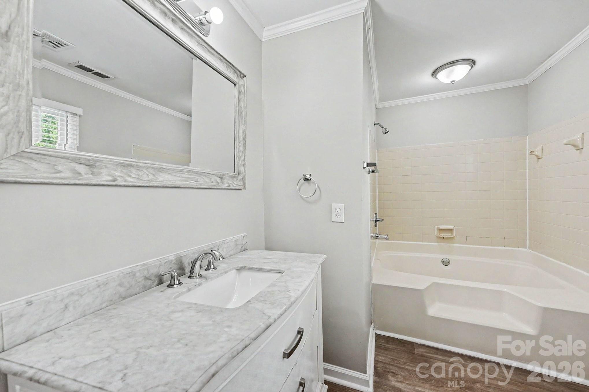 6804 Streamside Drive — Charlotte