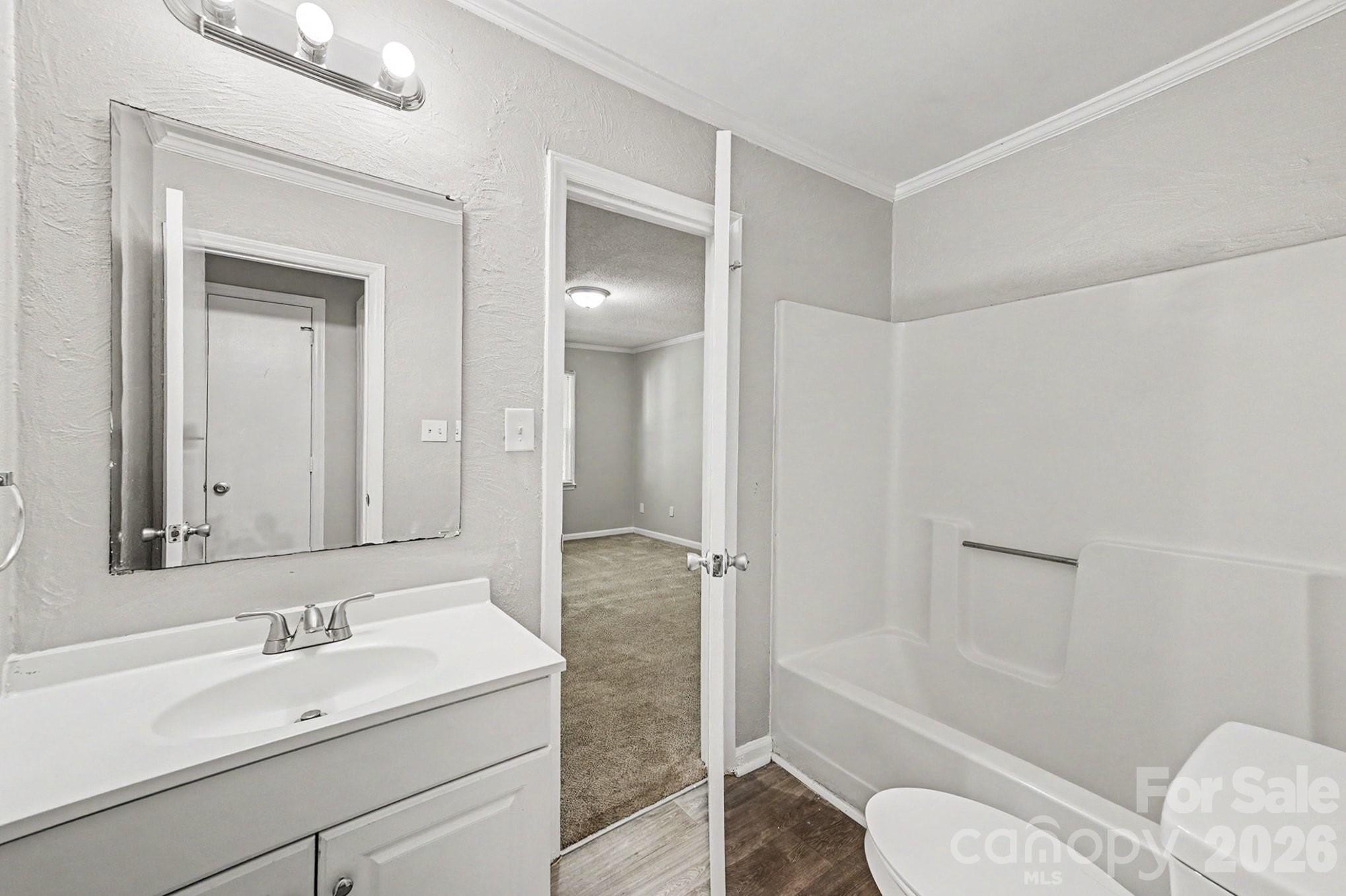 6804 Streamside Drive — Charlotte