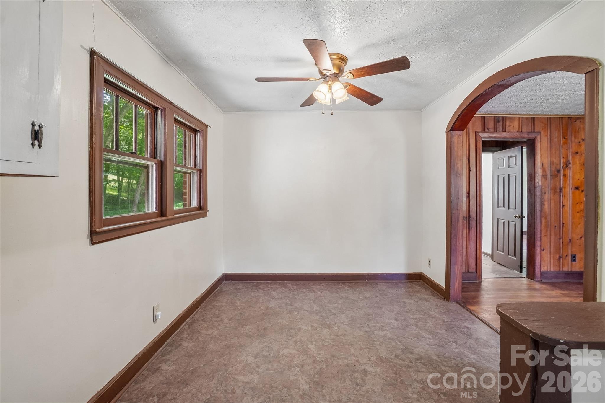 611 Reeves Cove Road — Candler