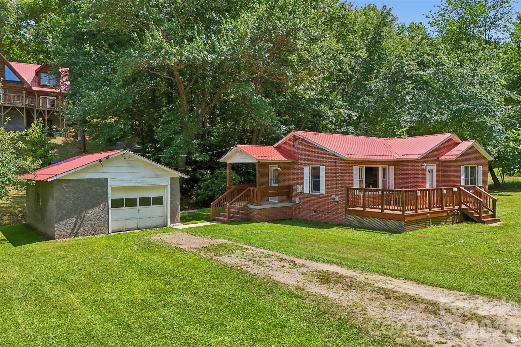 611 Reeves Cove Road — Candler
