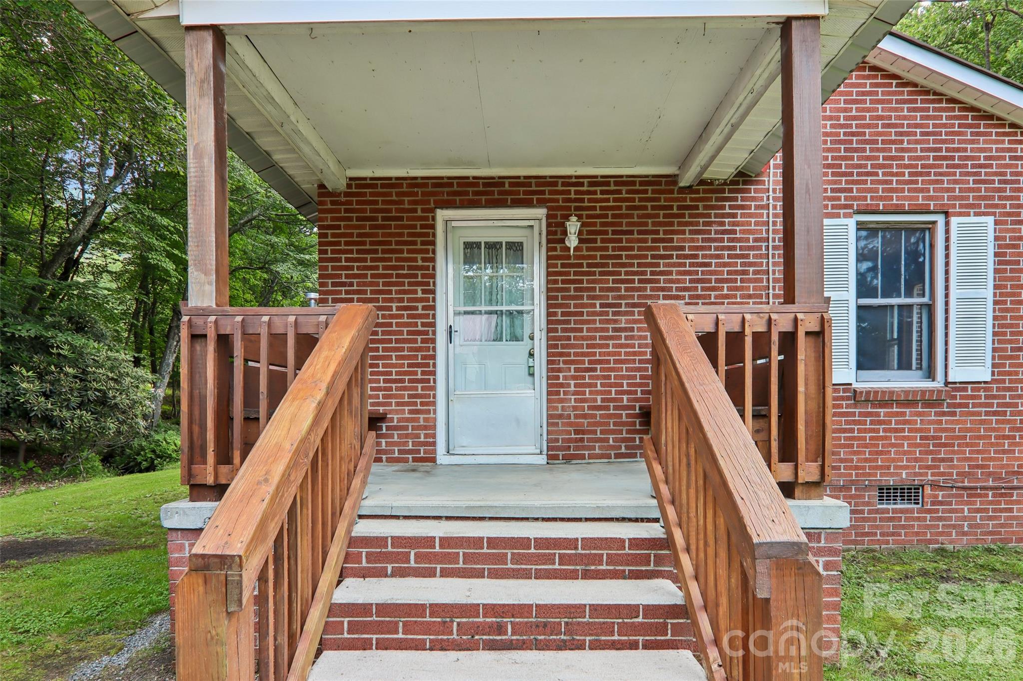 611 Reeves Cove Road — Candler