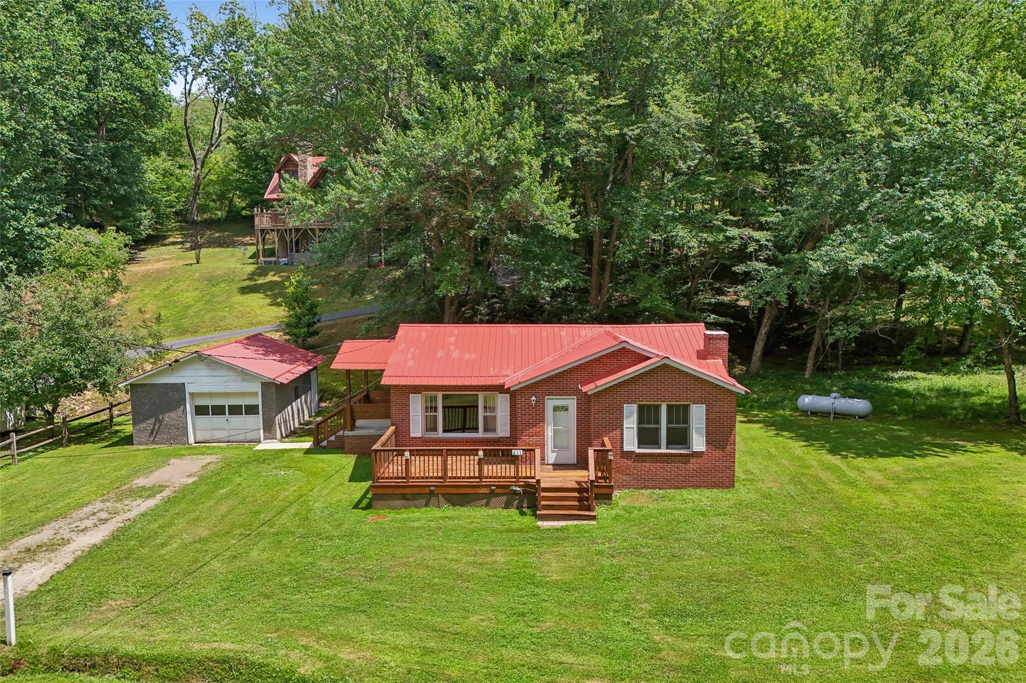 611 Reeves Cove Road — Candler