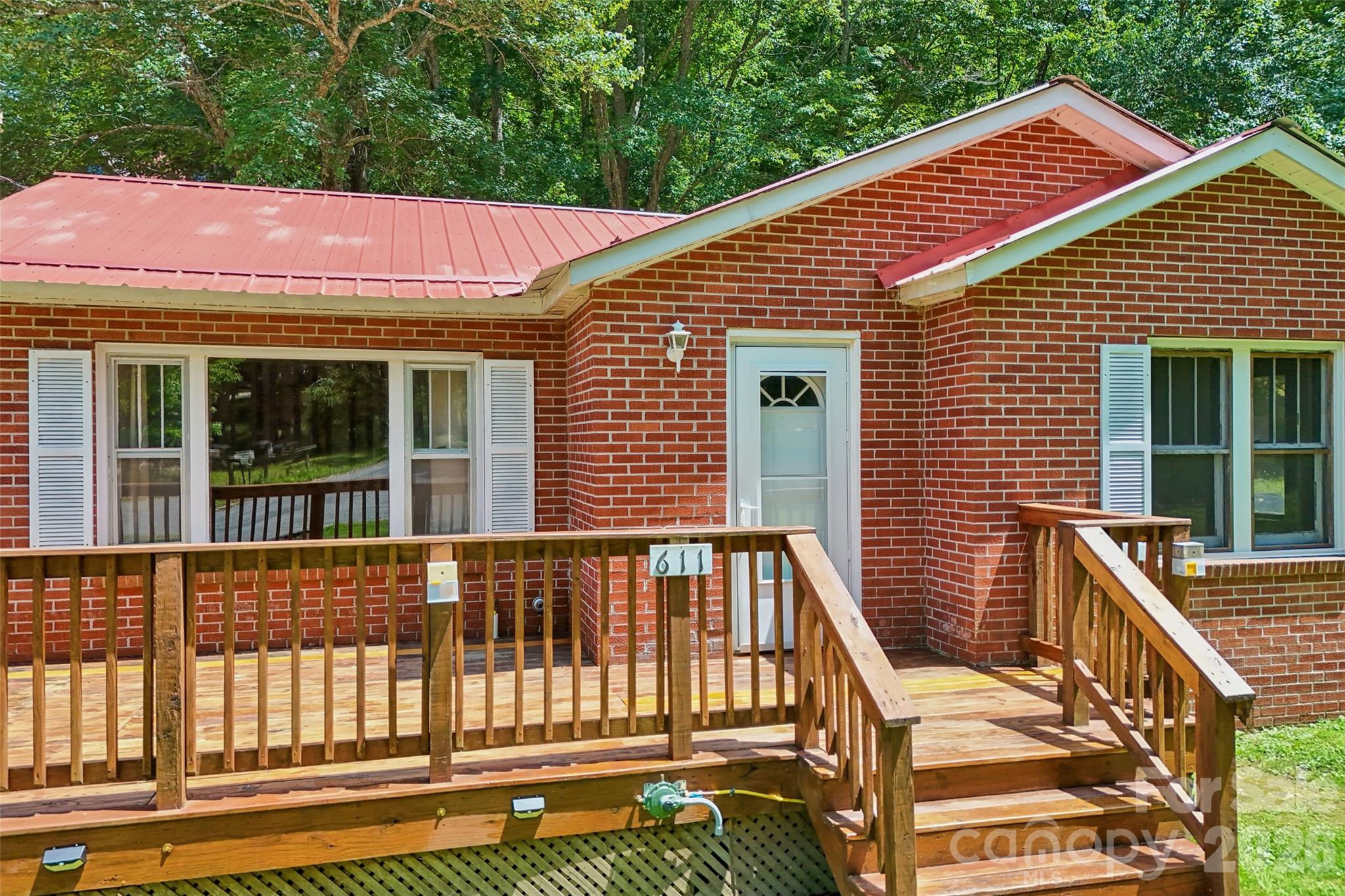 611 Reeves Cove Road — Candler