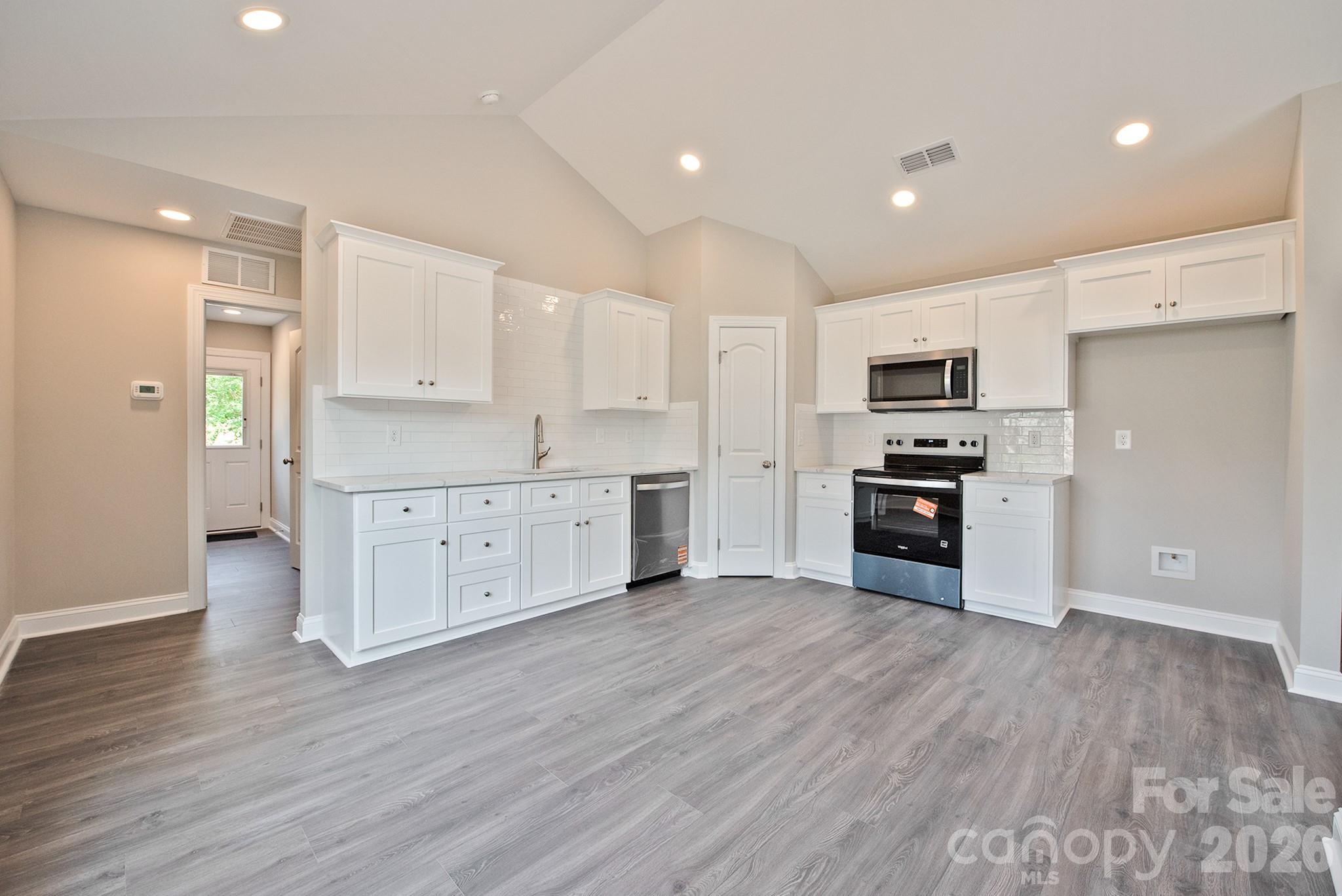 125 S Beaver Street — Landis