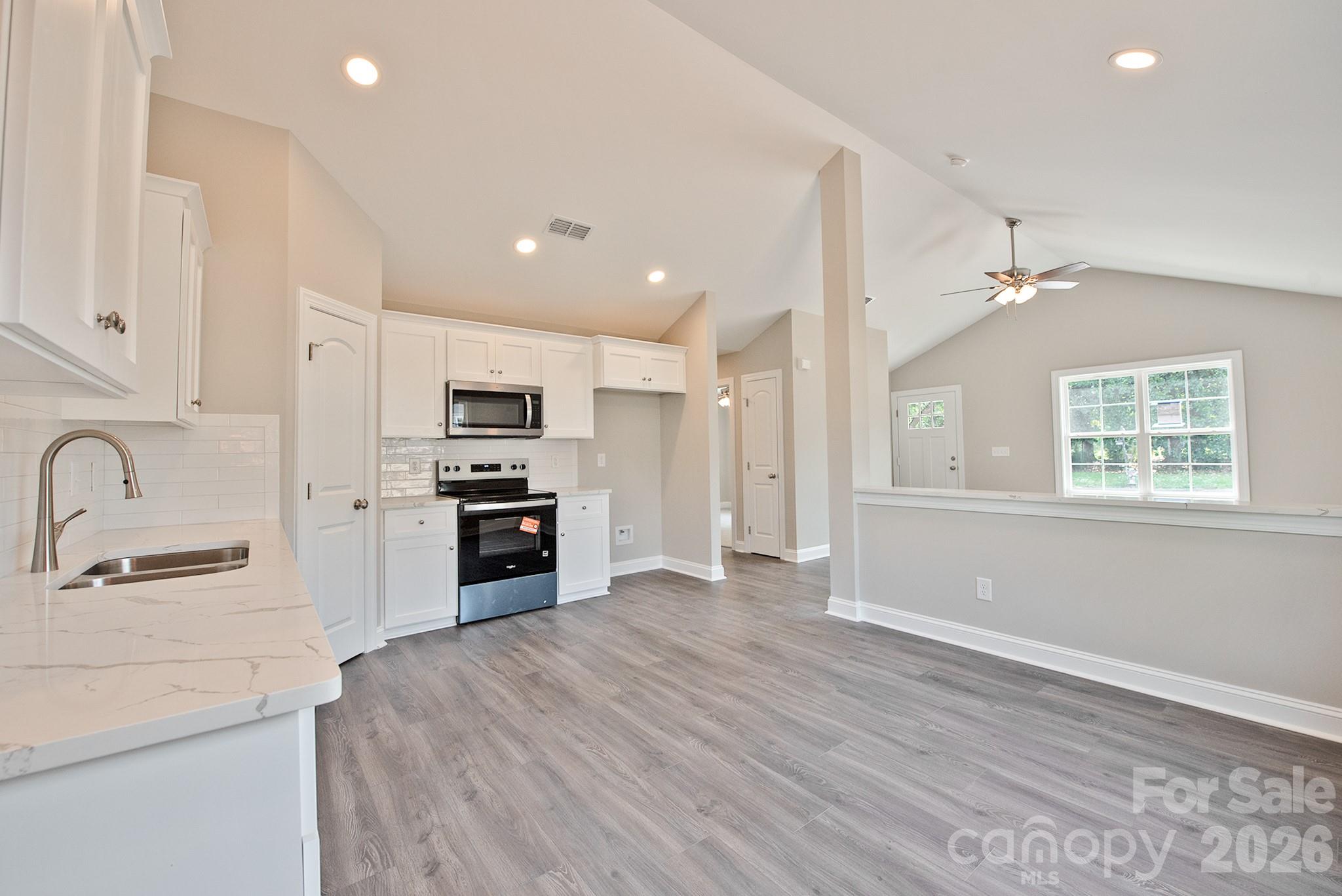 125 S Beaver Street — Landis