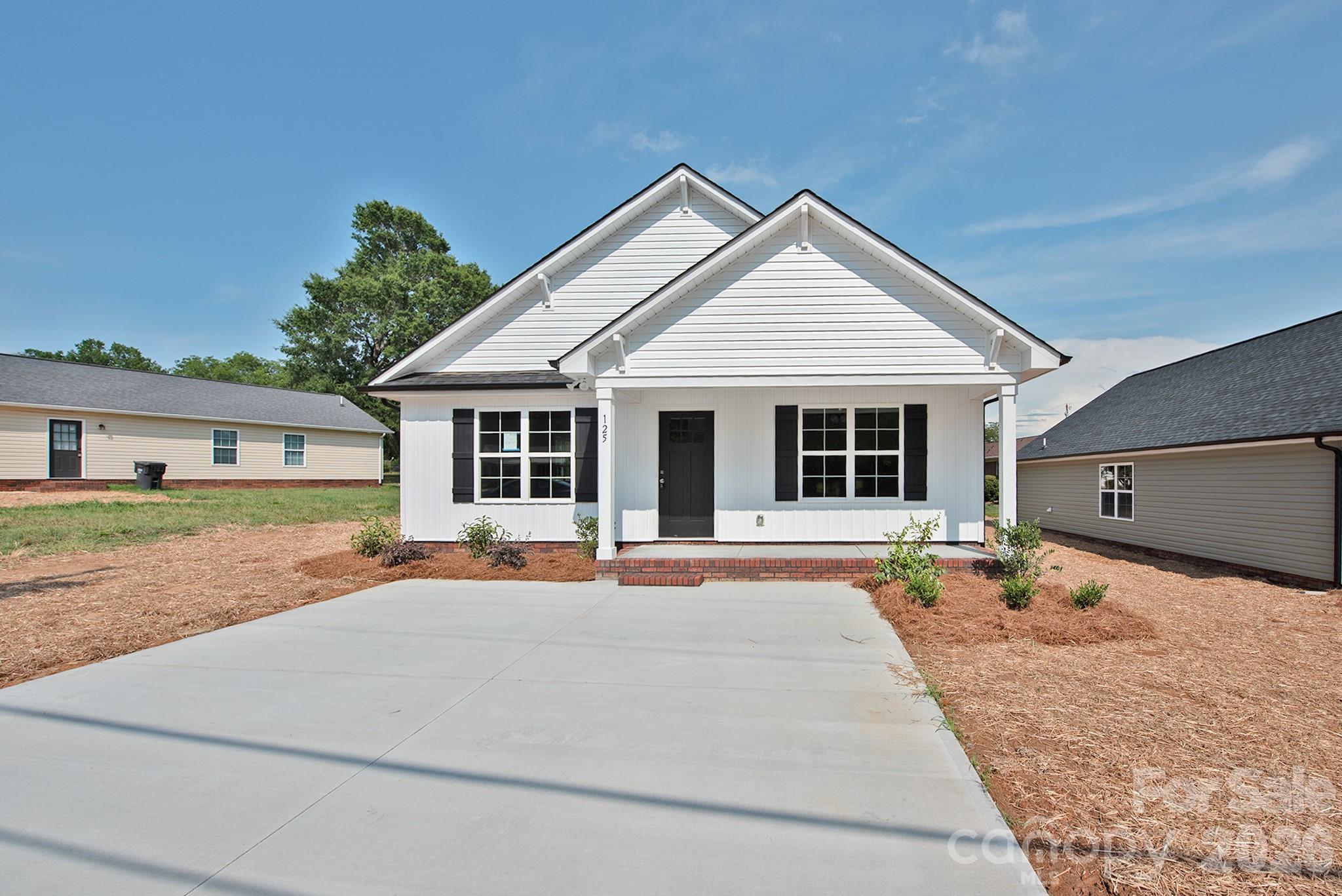 125 S Beaver Street — Landis