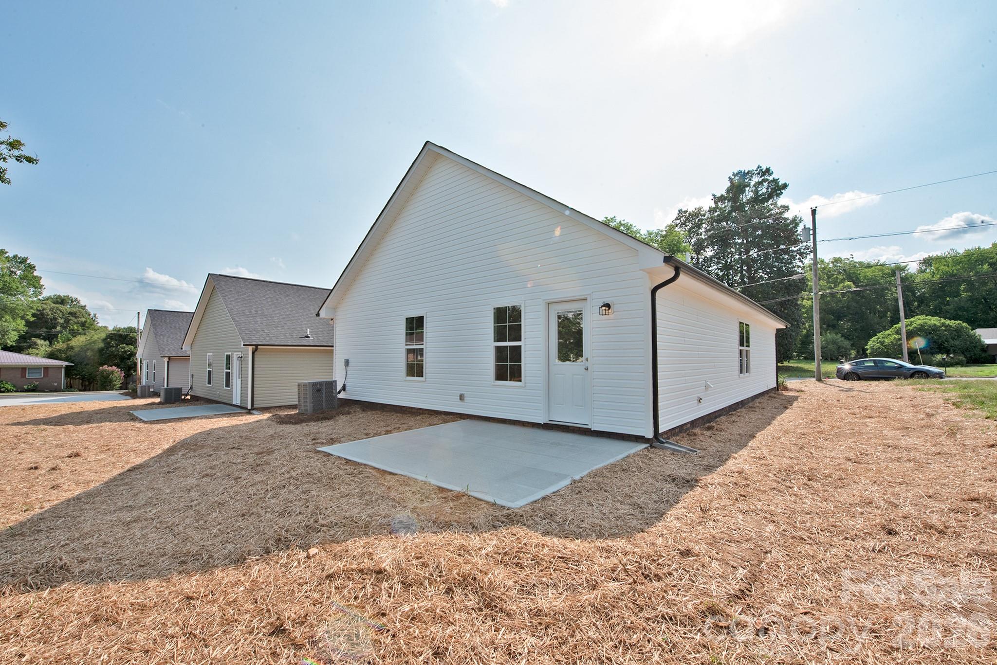 125 S Beaver Street — Landis