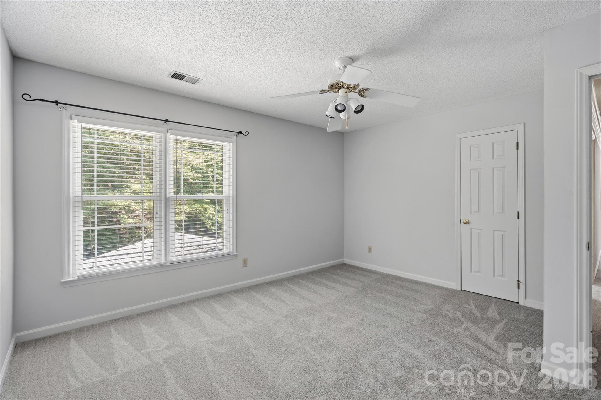 12500 Angel Oak Drive — Huntersville