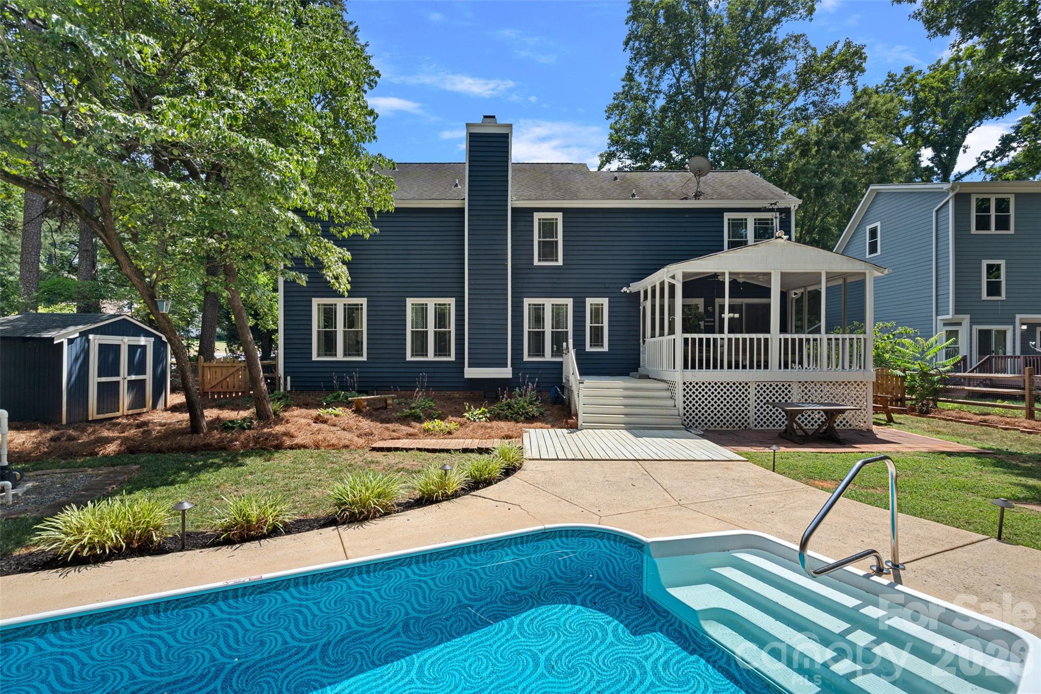 12500 Angel Oak Drive — Huntersville