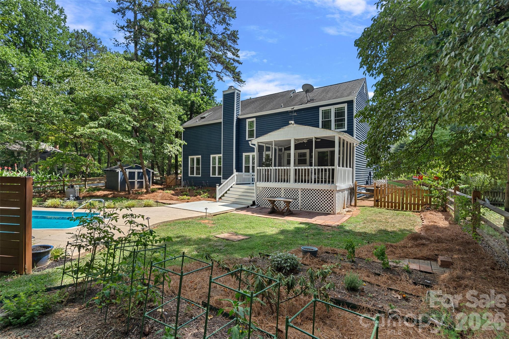 12500 Angel Oak Drive — Huntersville