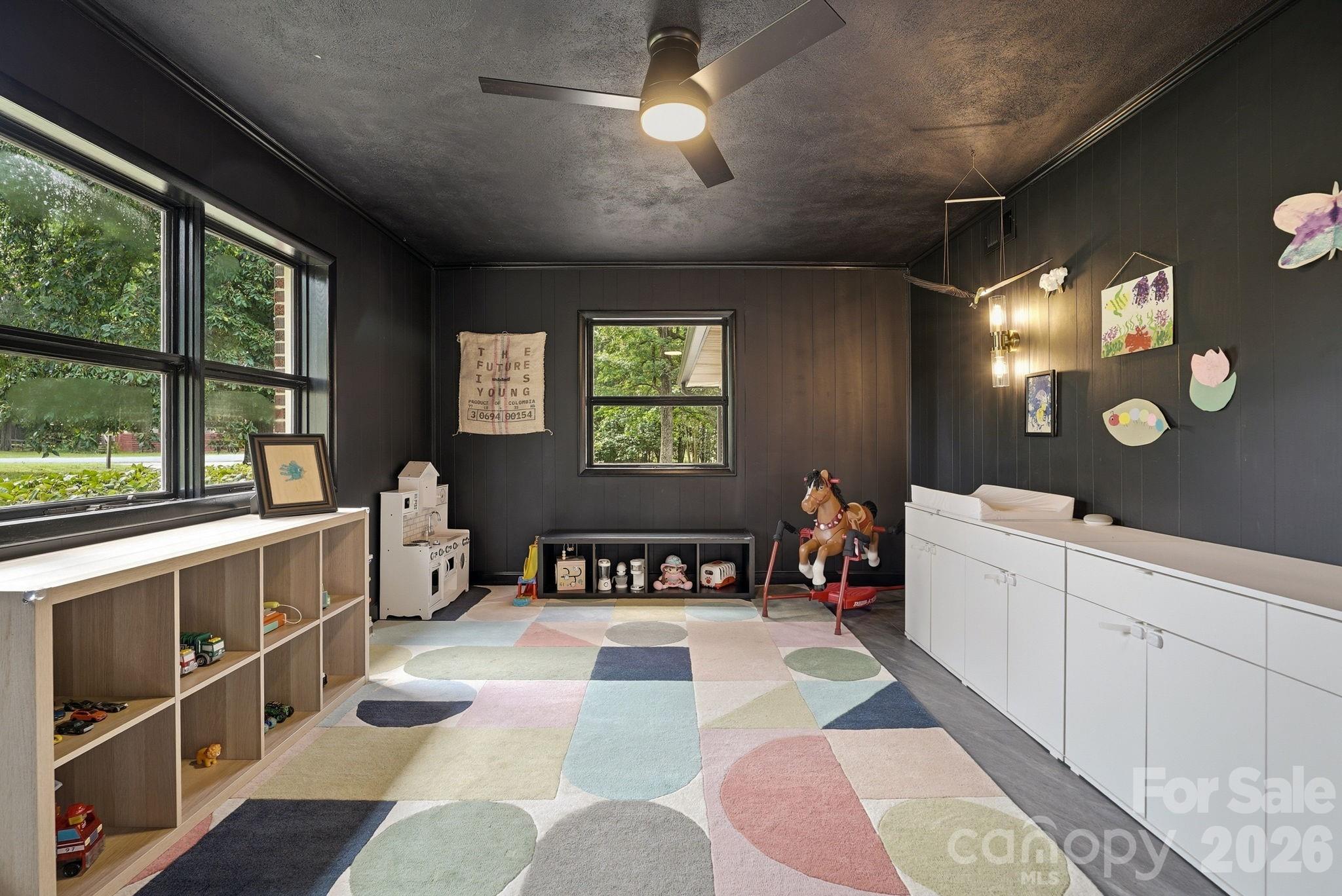 181 Woodlynn Drive — Charlotte