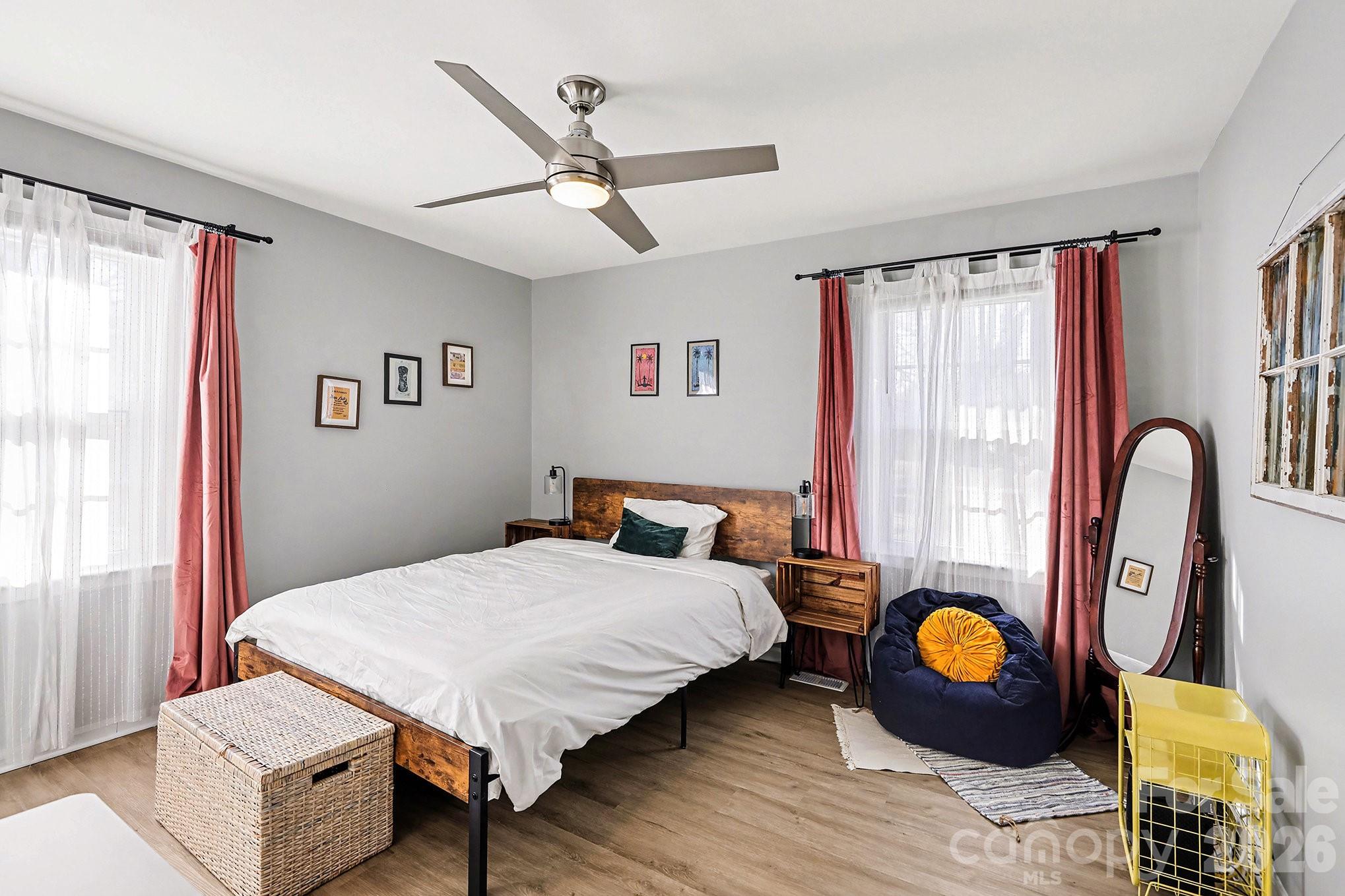 727 Thera Drive — Charlotte