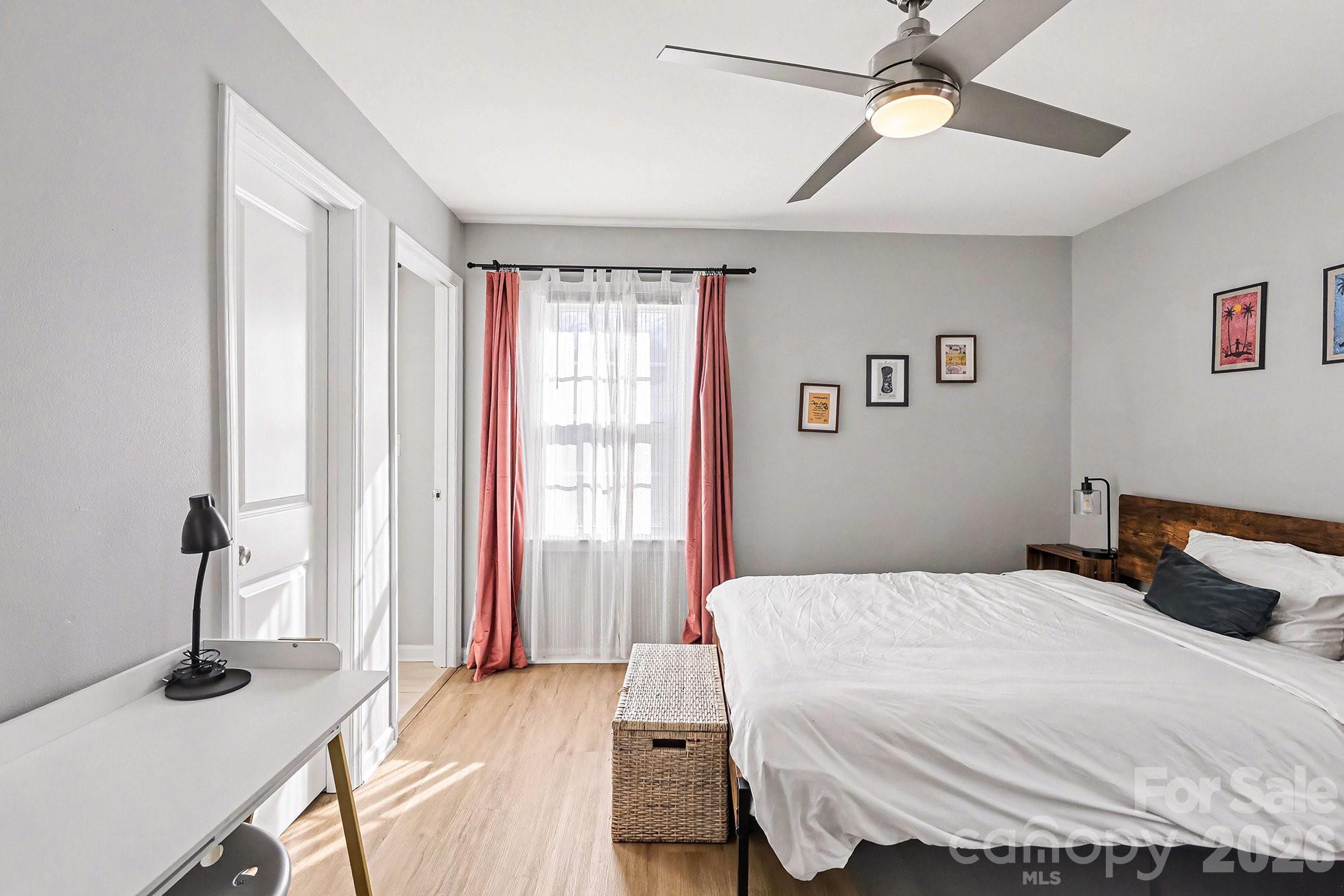 727 Thera Drive — Charlotte