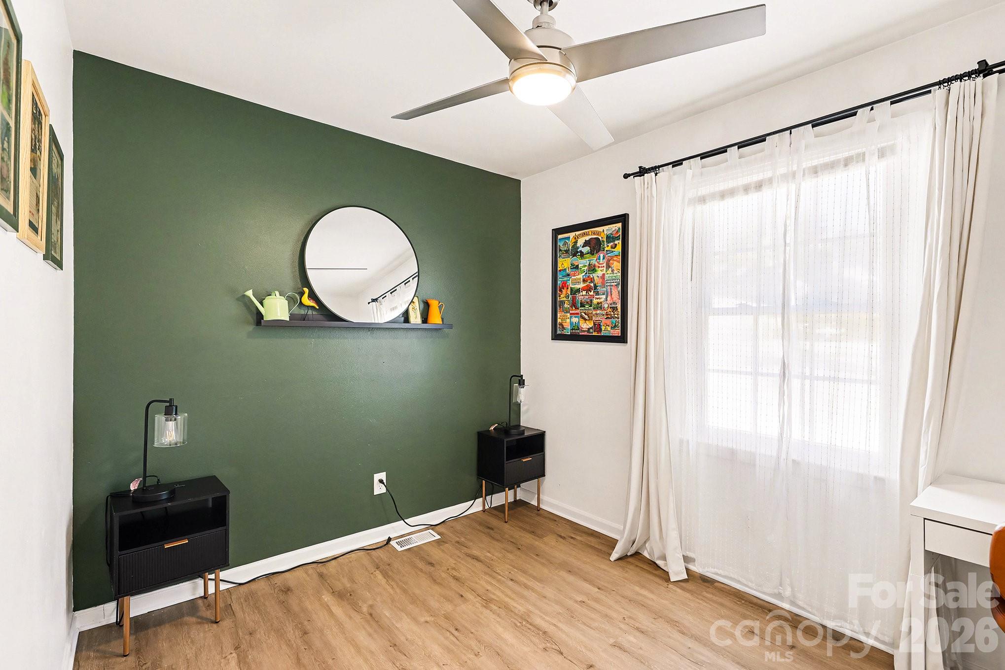727 Thera Drive — Charlotte
