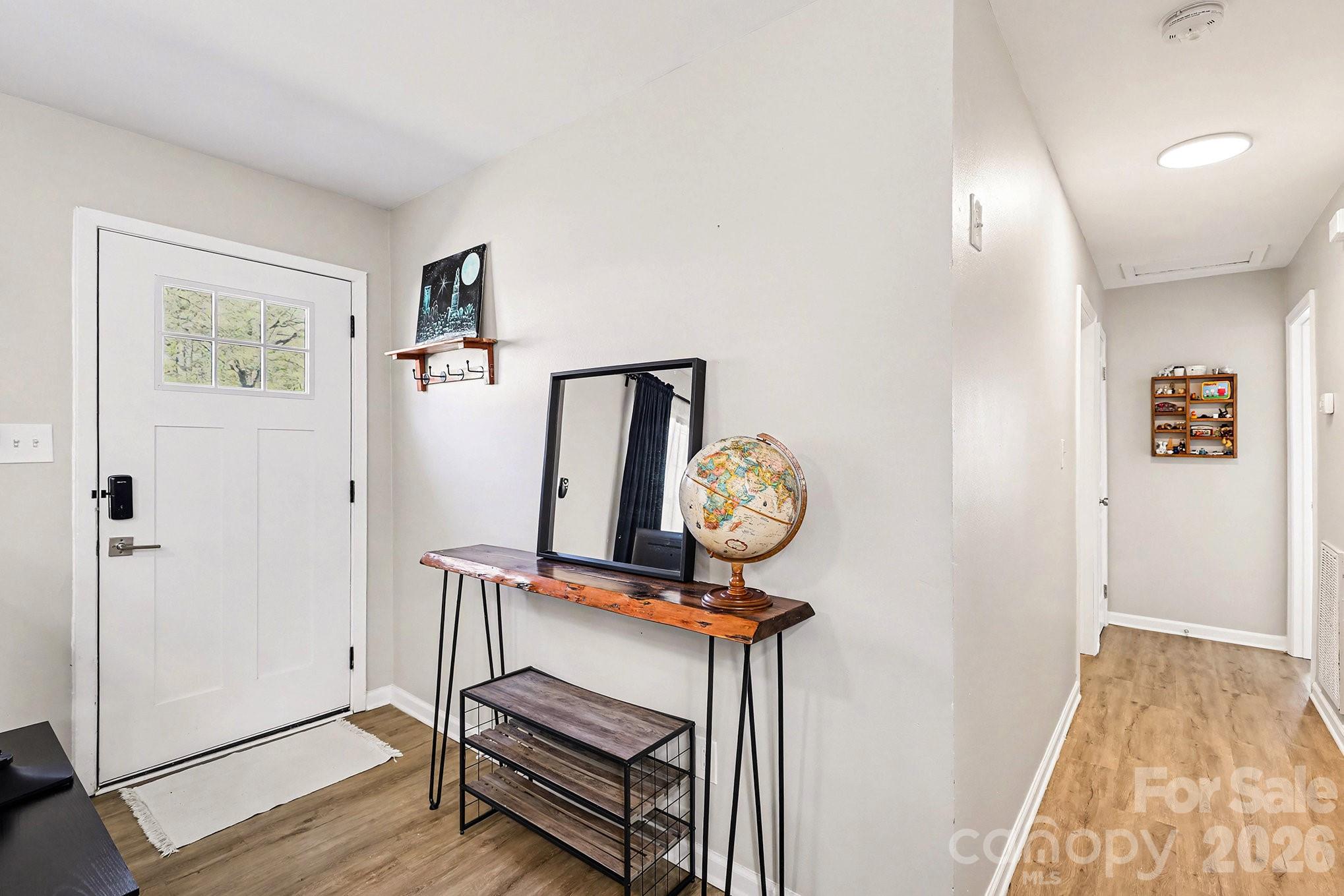 727 Thera Drive — Charlotte