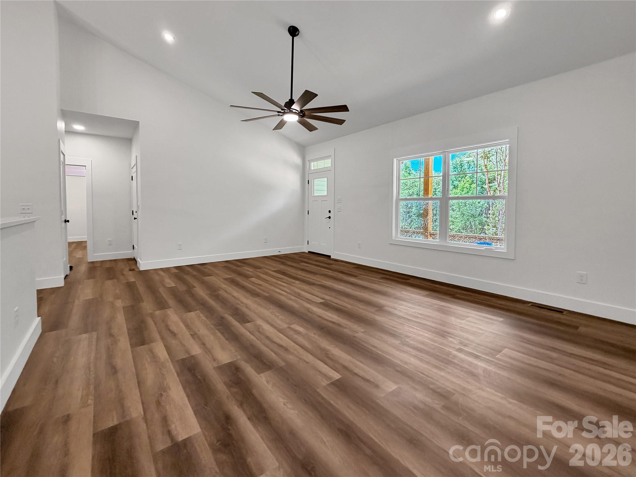 321 Whispering Pines Circle — Forest City