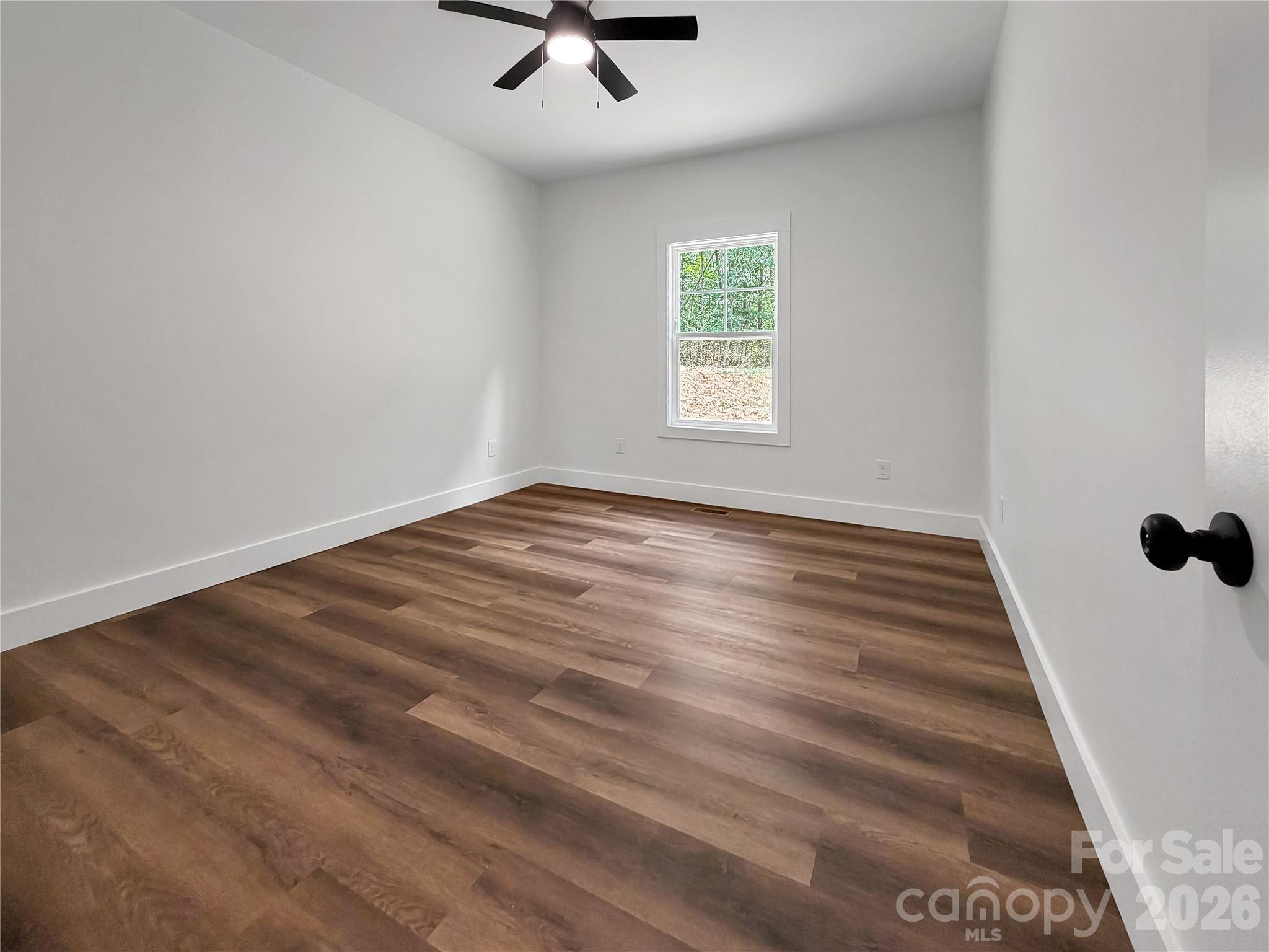 321 Whispering Pines Circle — Forest City
