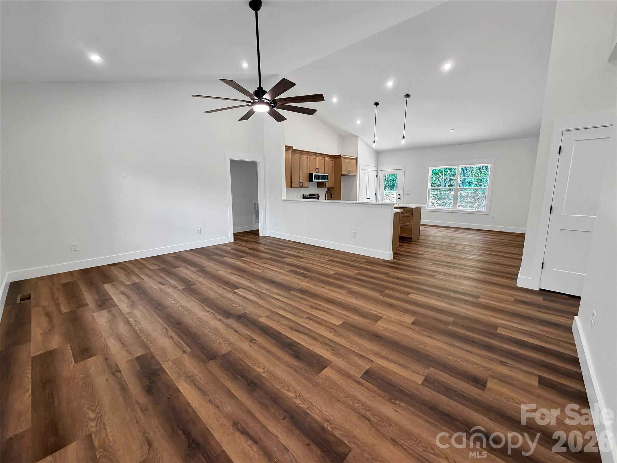 321 Whispering Pines Circle — Forest City