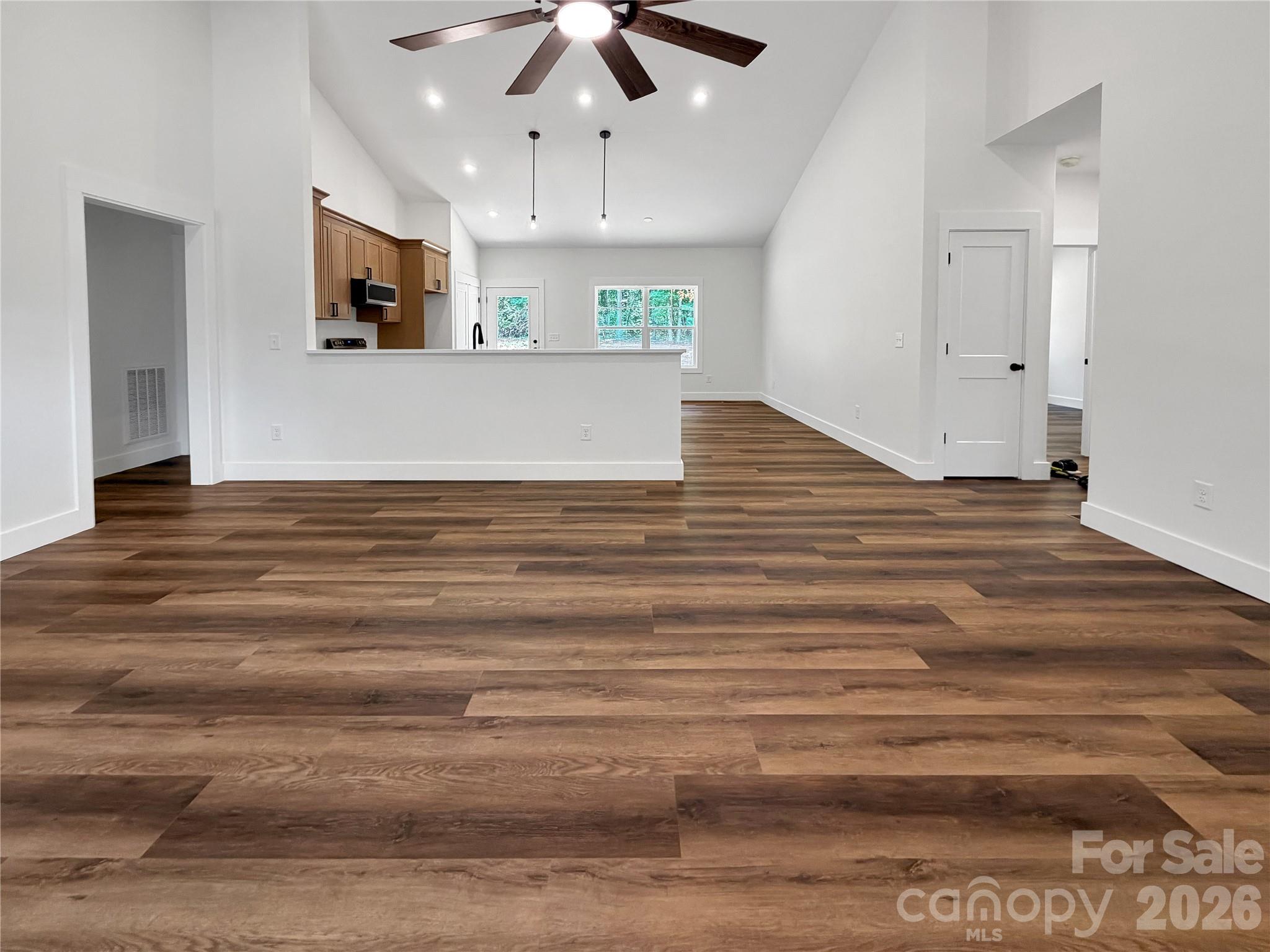 321 Whispering Pines Circle — Forest City