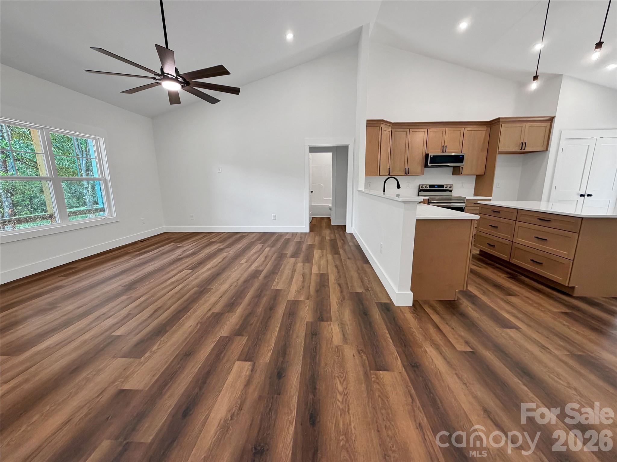321 Whispering Pines Circle — Forest City
