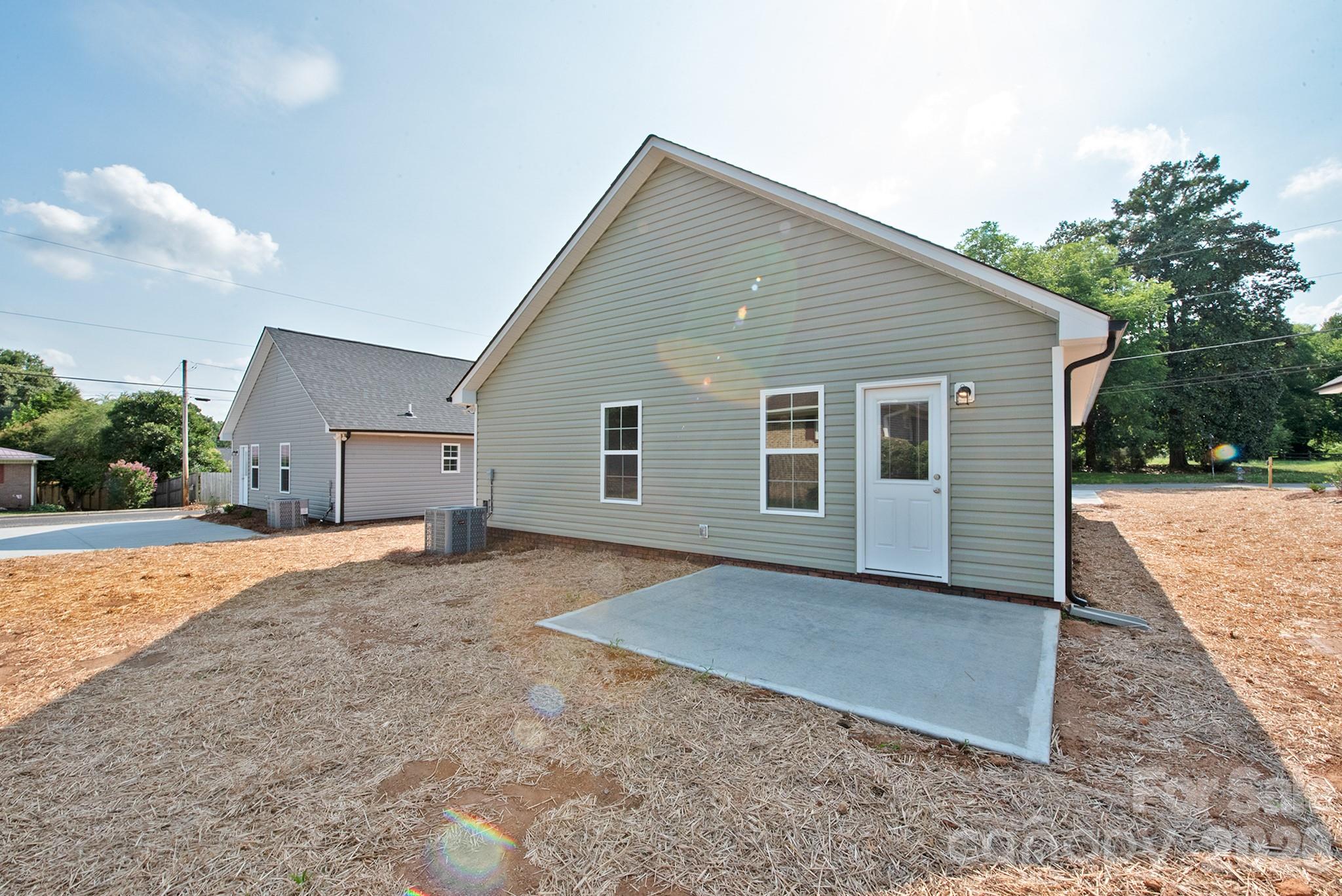 127 S Beaver Street — Landis