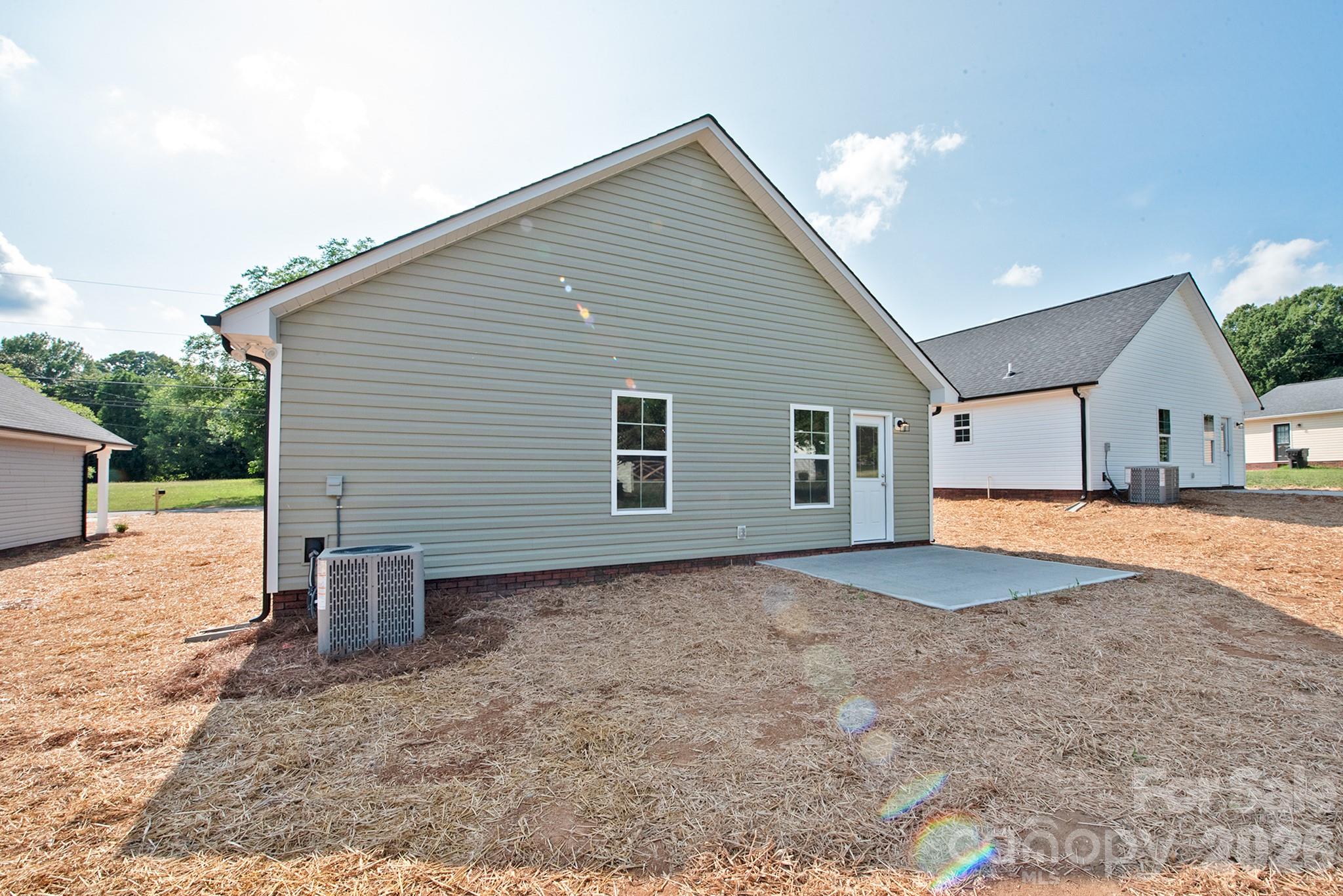 127 S Beaver Street — Landis