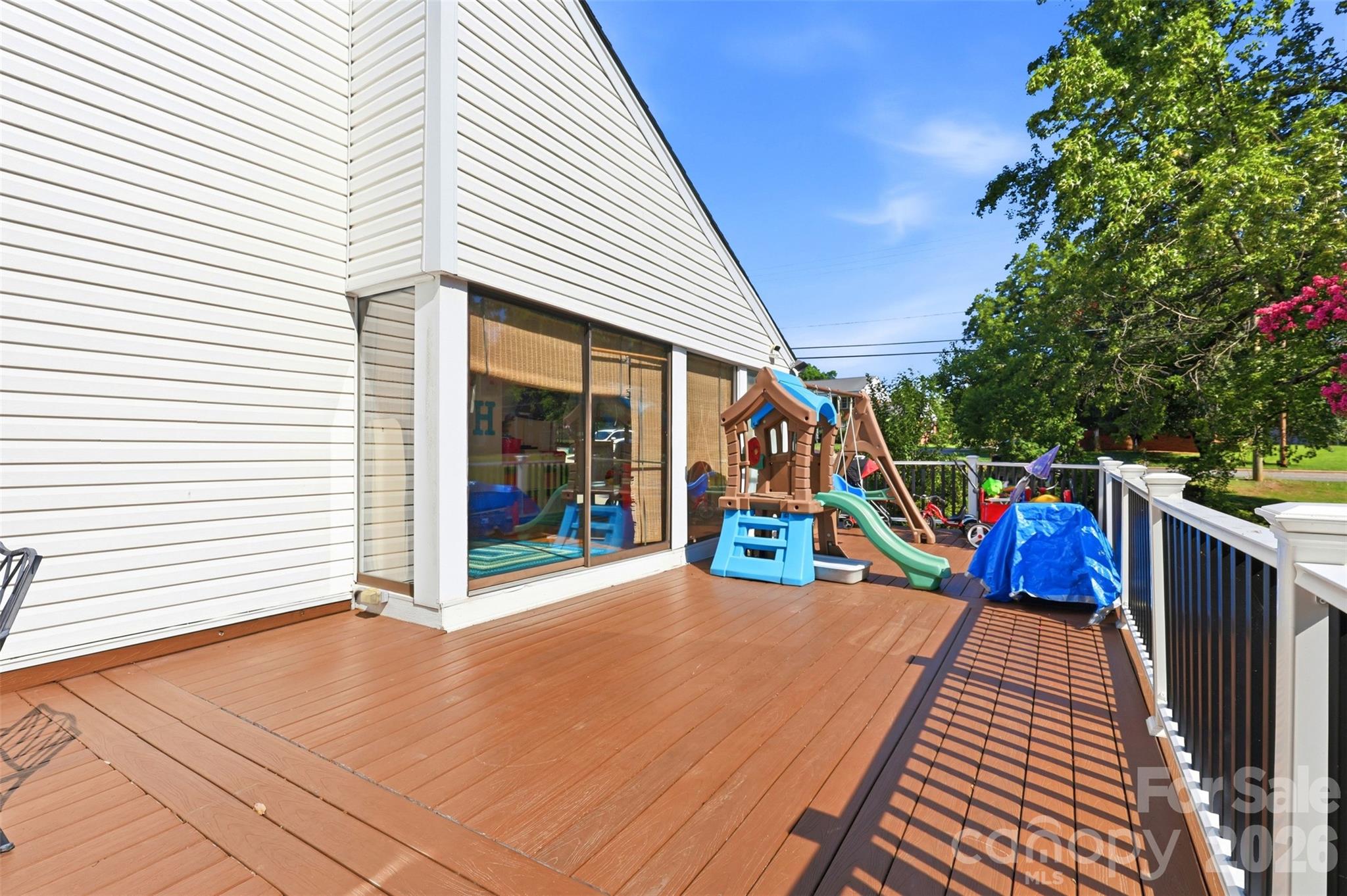 2201 Armstrong Park Drive — Gastonia