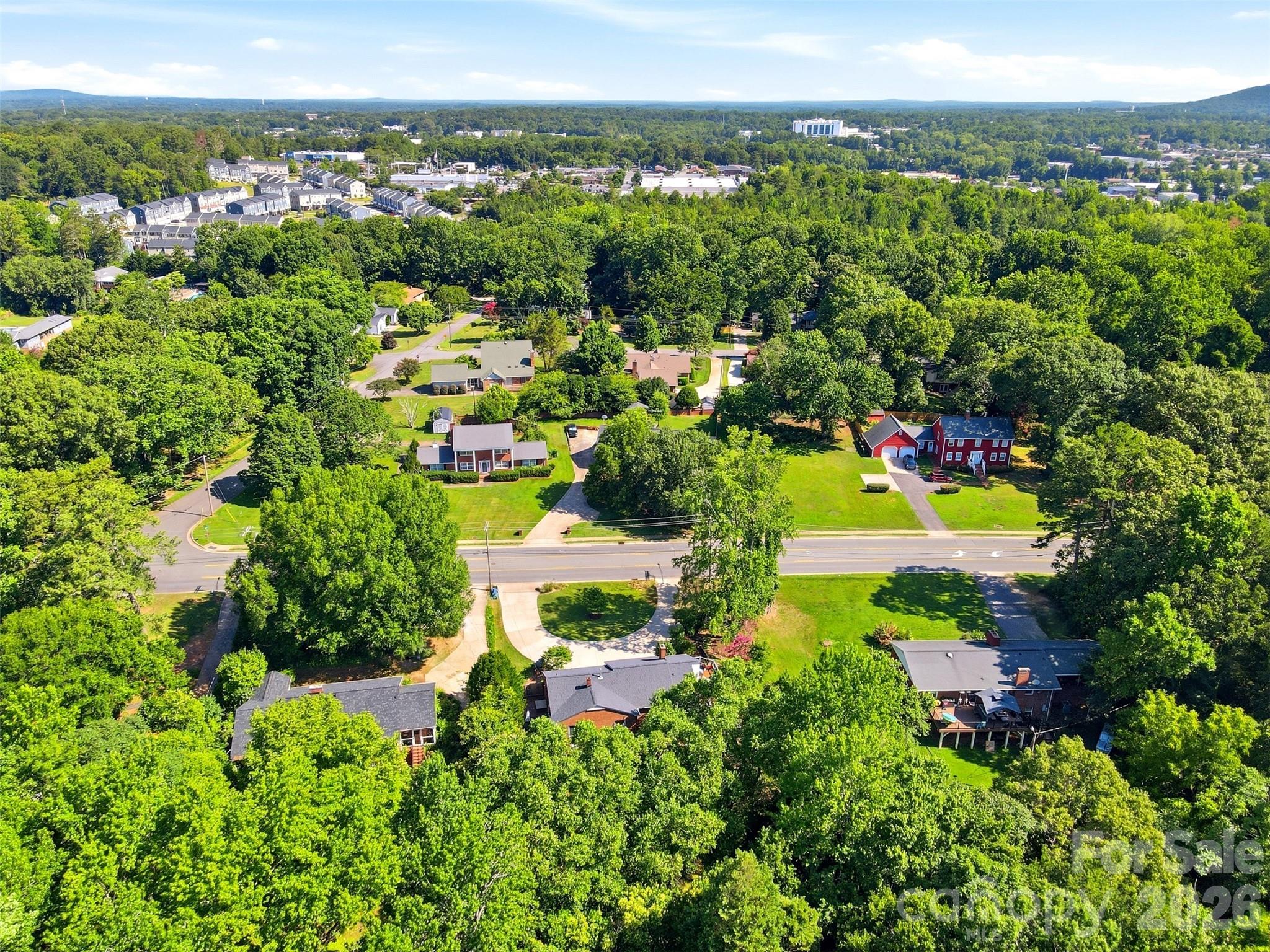 2201 Armstrong Park Drive — Gastonia