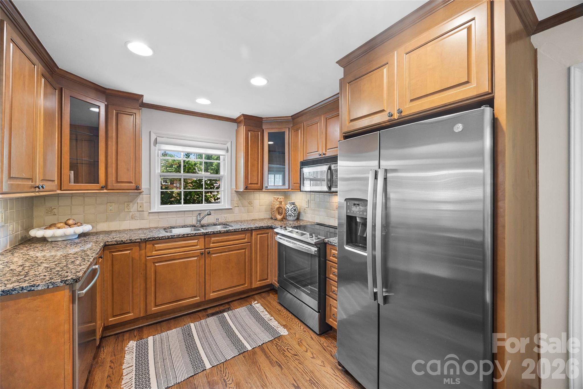 3826 Severn Avenue — Charlotte