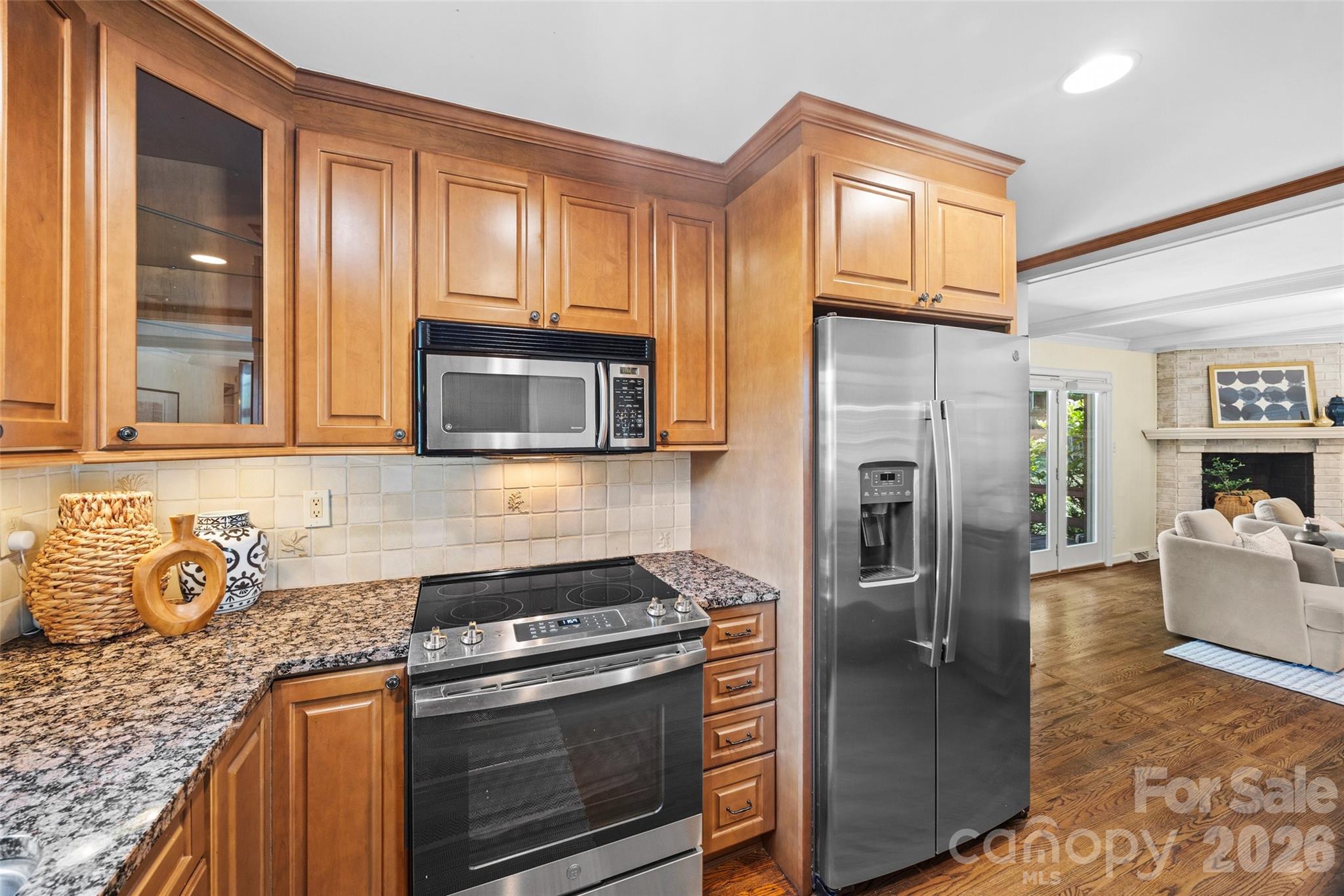 3826 Severn Avenue — Charlotte