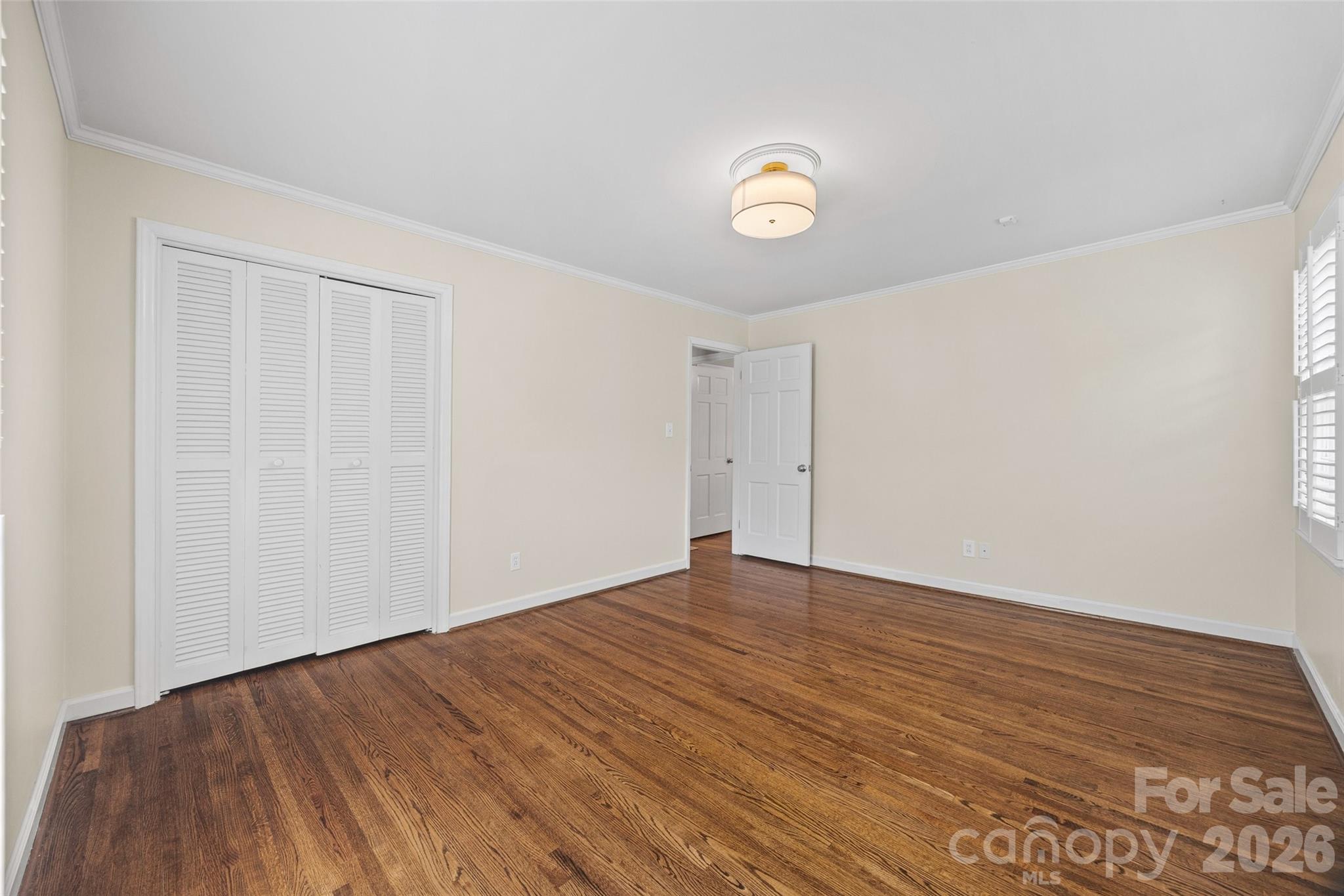 3826 Severn Avenue — Charlotte