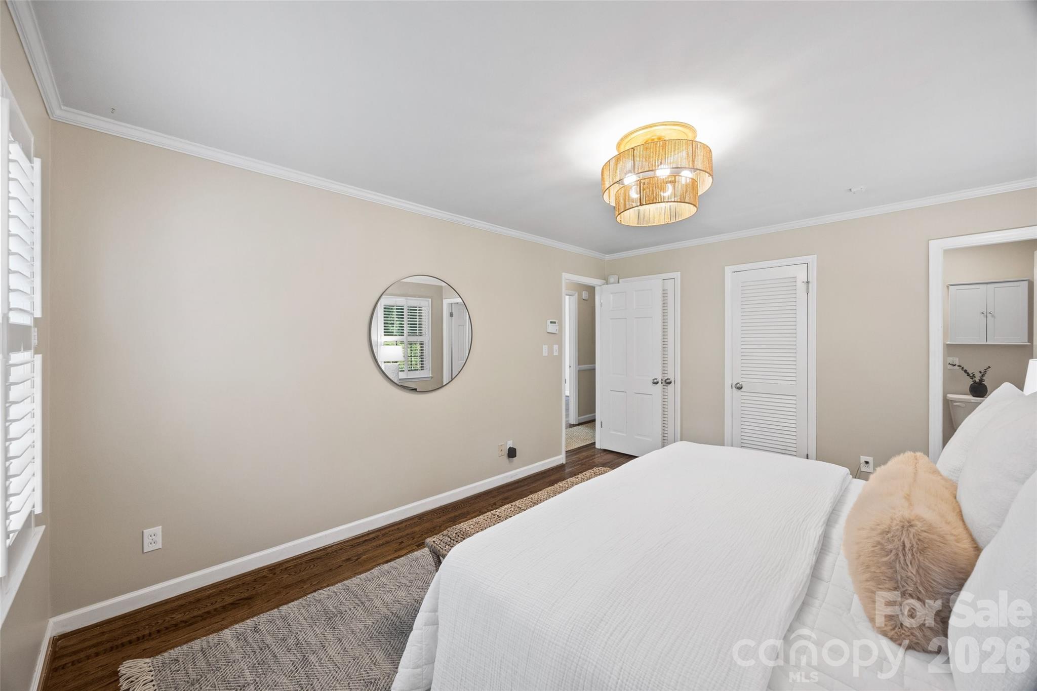 3826 Severn Avenue — Charlotte