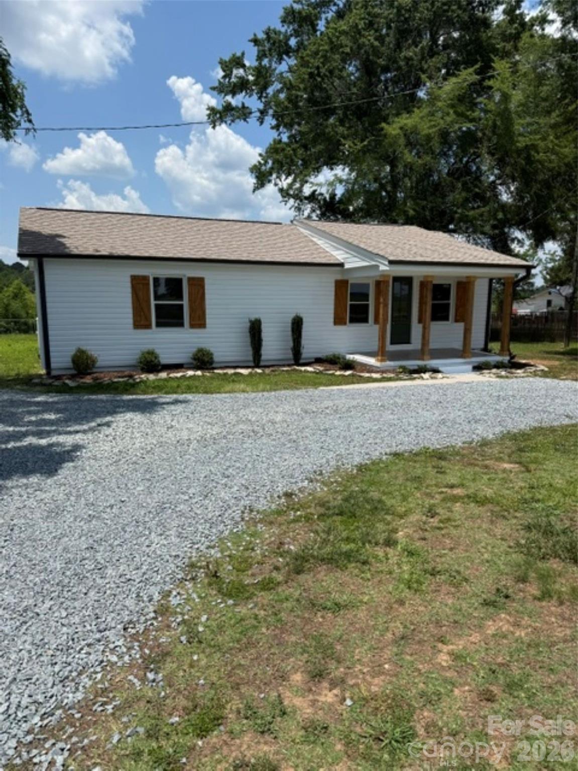 9697 Hwy 52 Highway N — Wadesboro