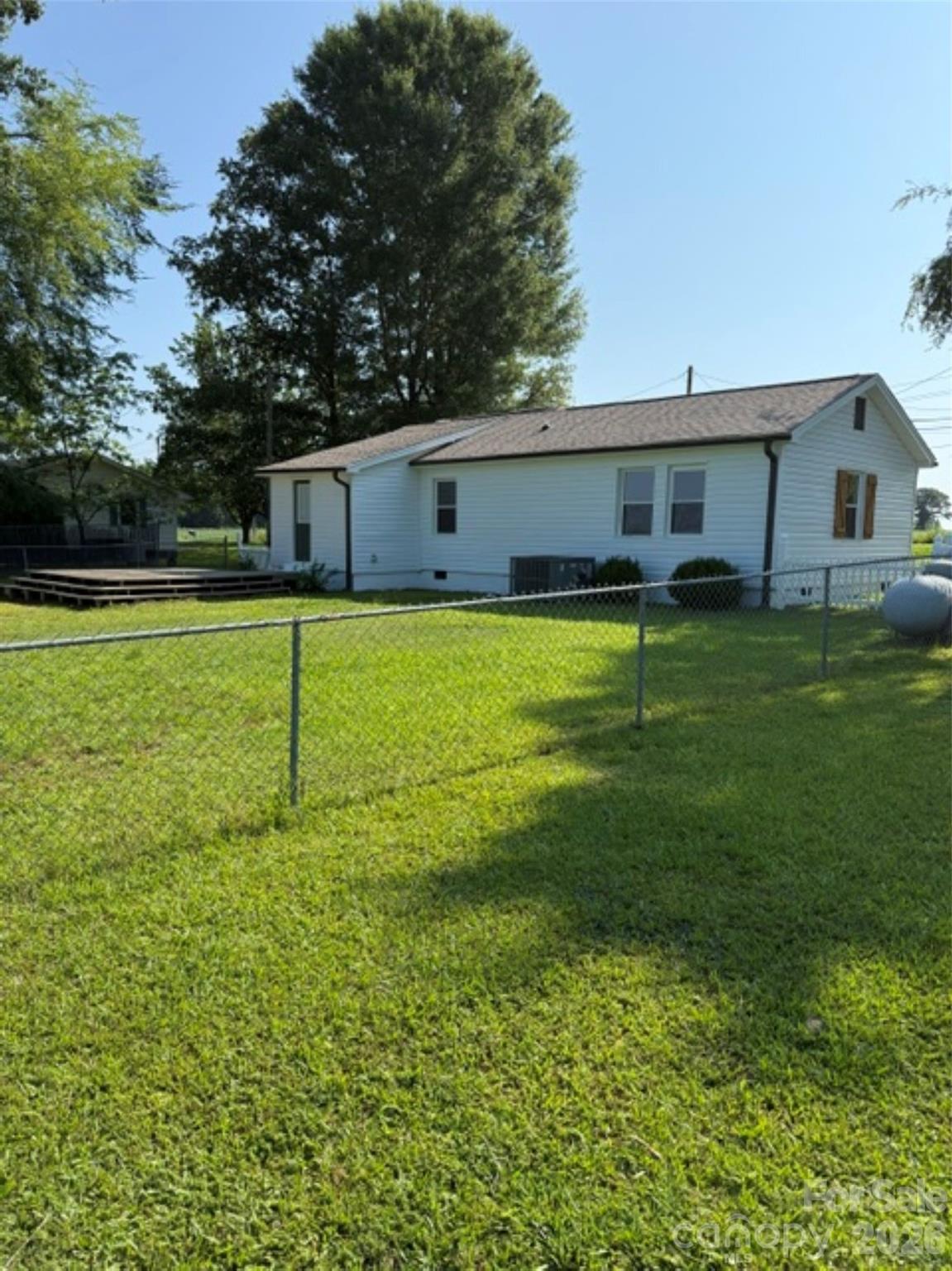 9697 Hwy 52 Highway N — Wadesboro
