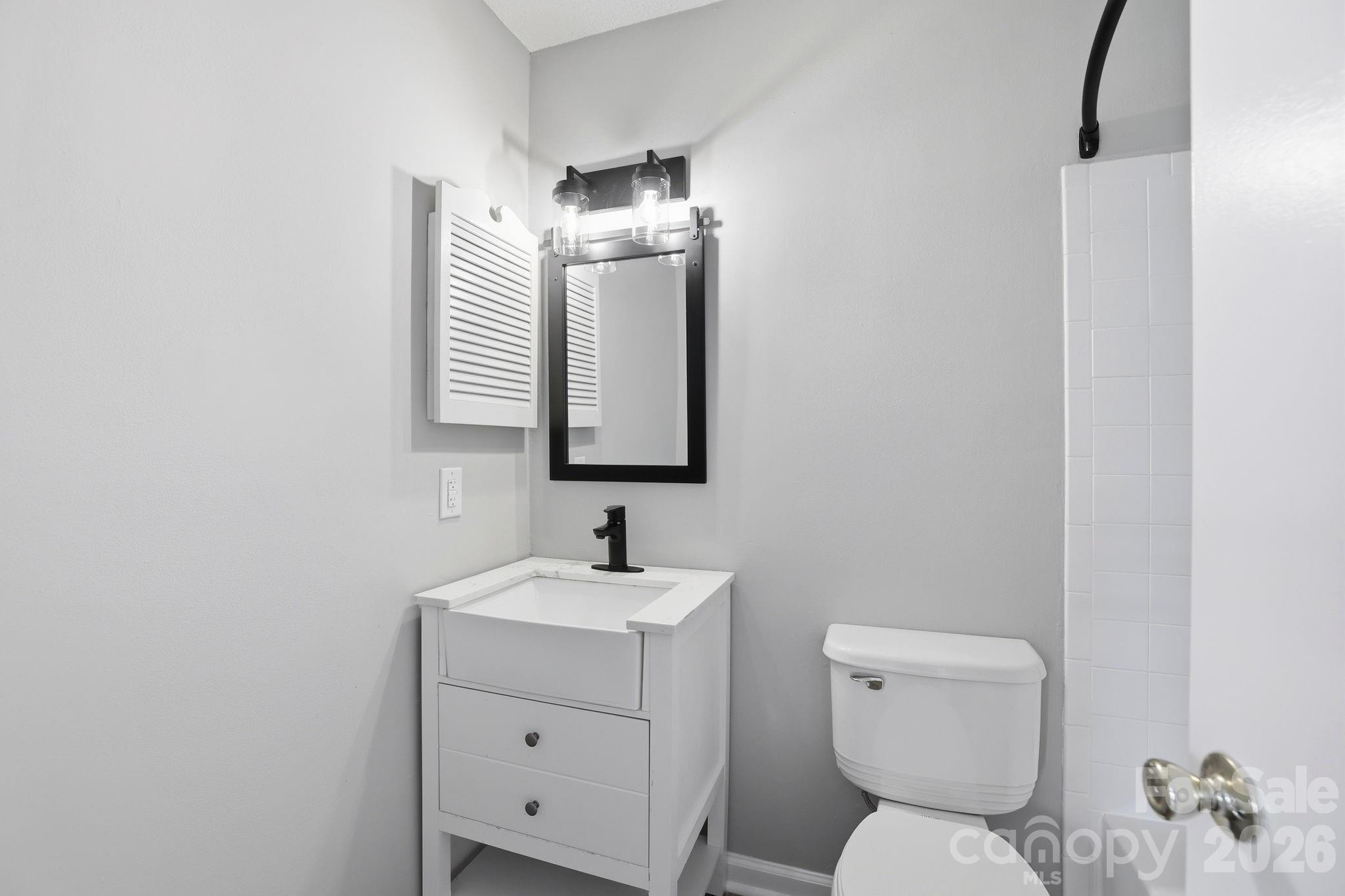 8237 Circle Tree Lane — Charlotte