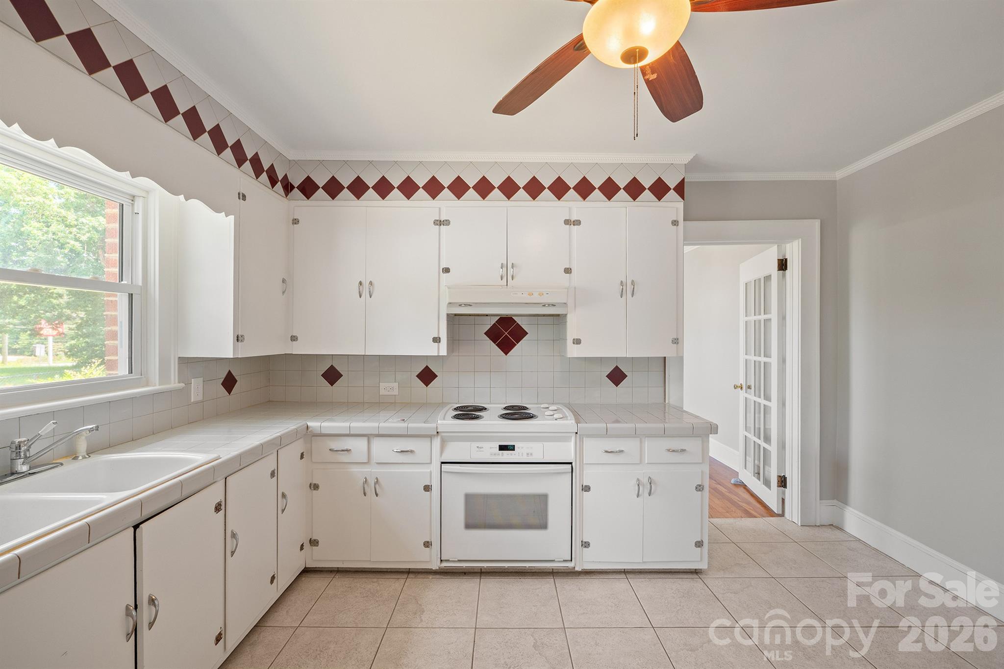 3219 US 70 Highway E — Morganton