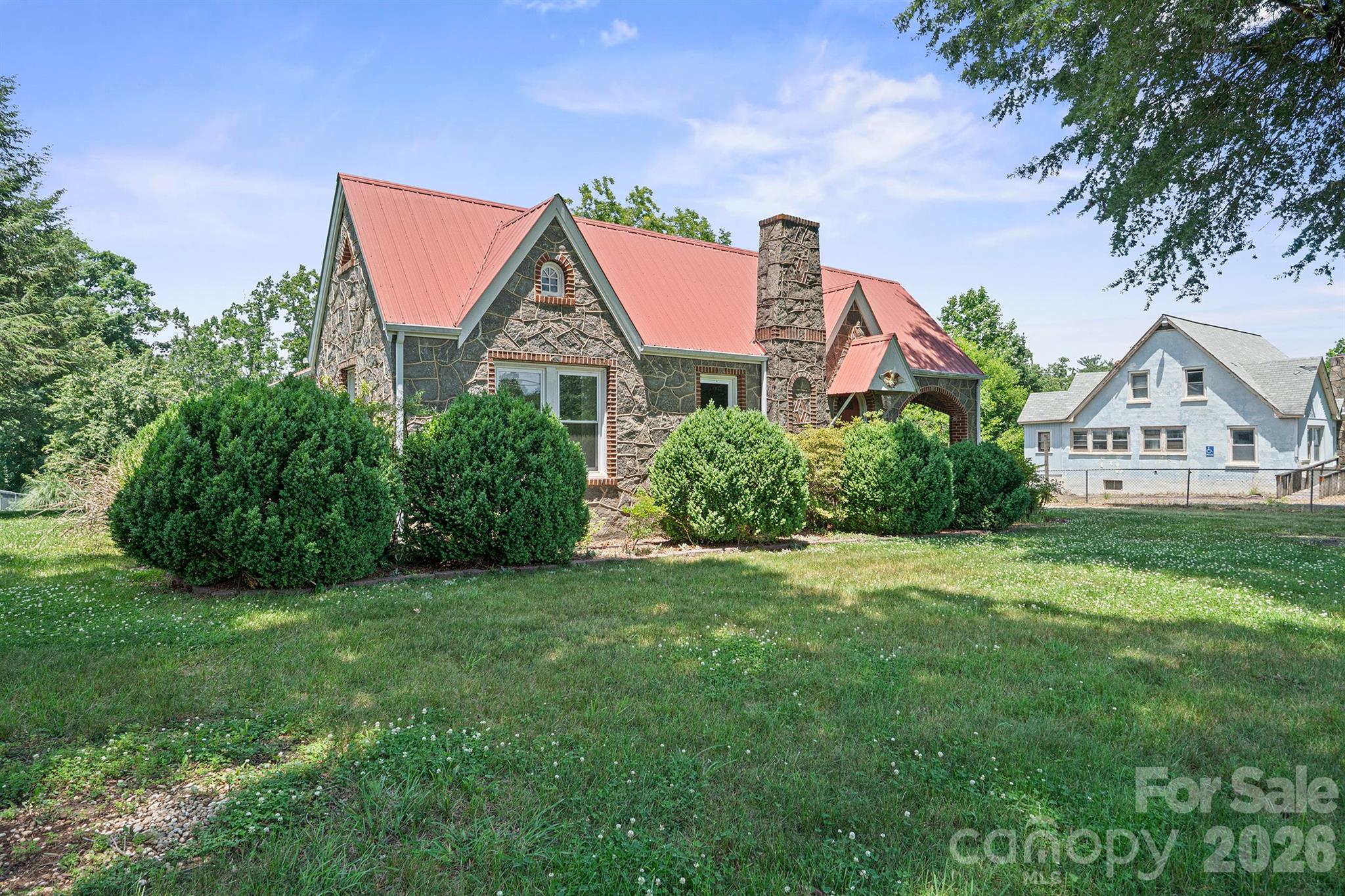 3219 US 70 Highway E — Morganton