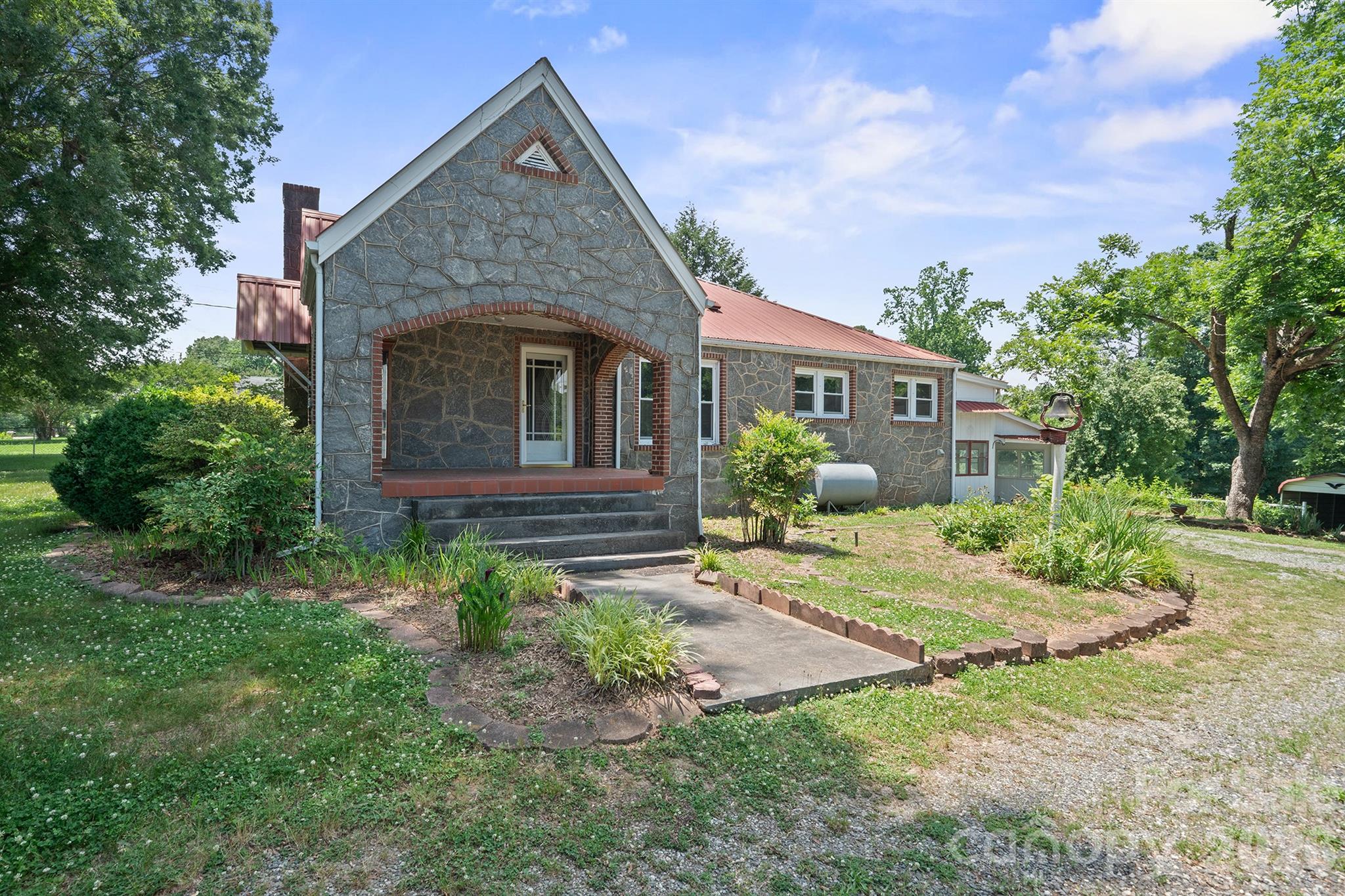 3219 US 70 Highway E — Morganton