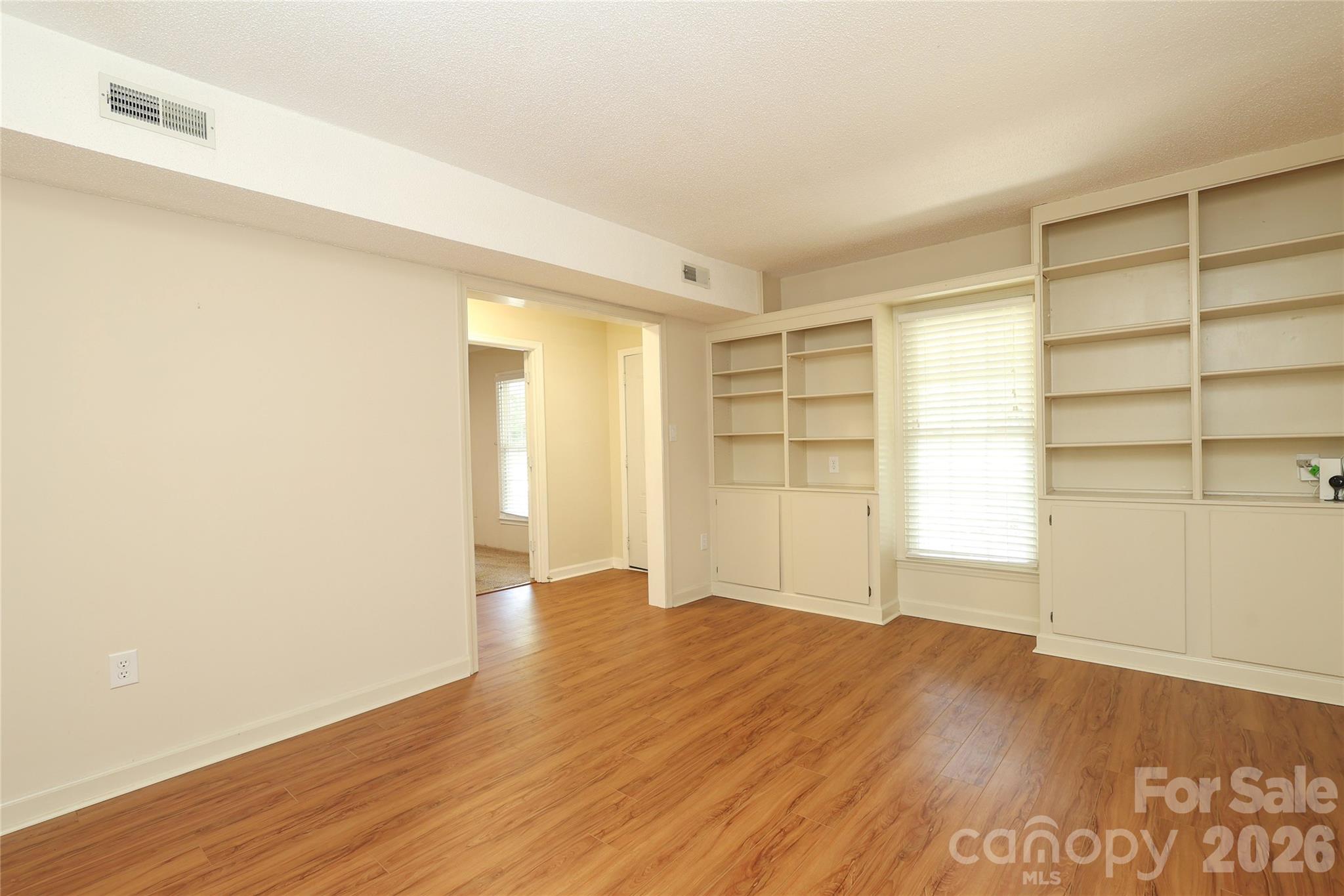 2248 Lawton Bluff Road — Charlotte