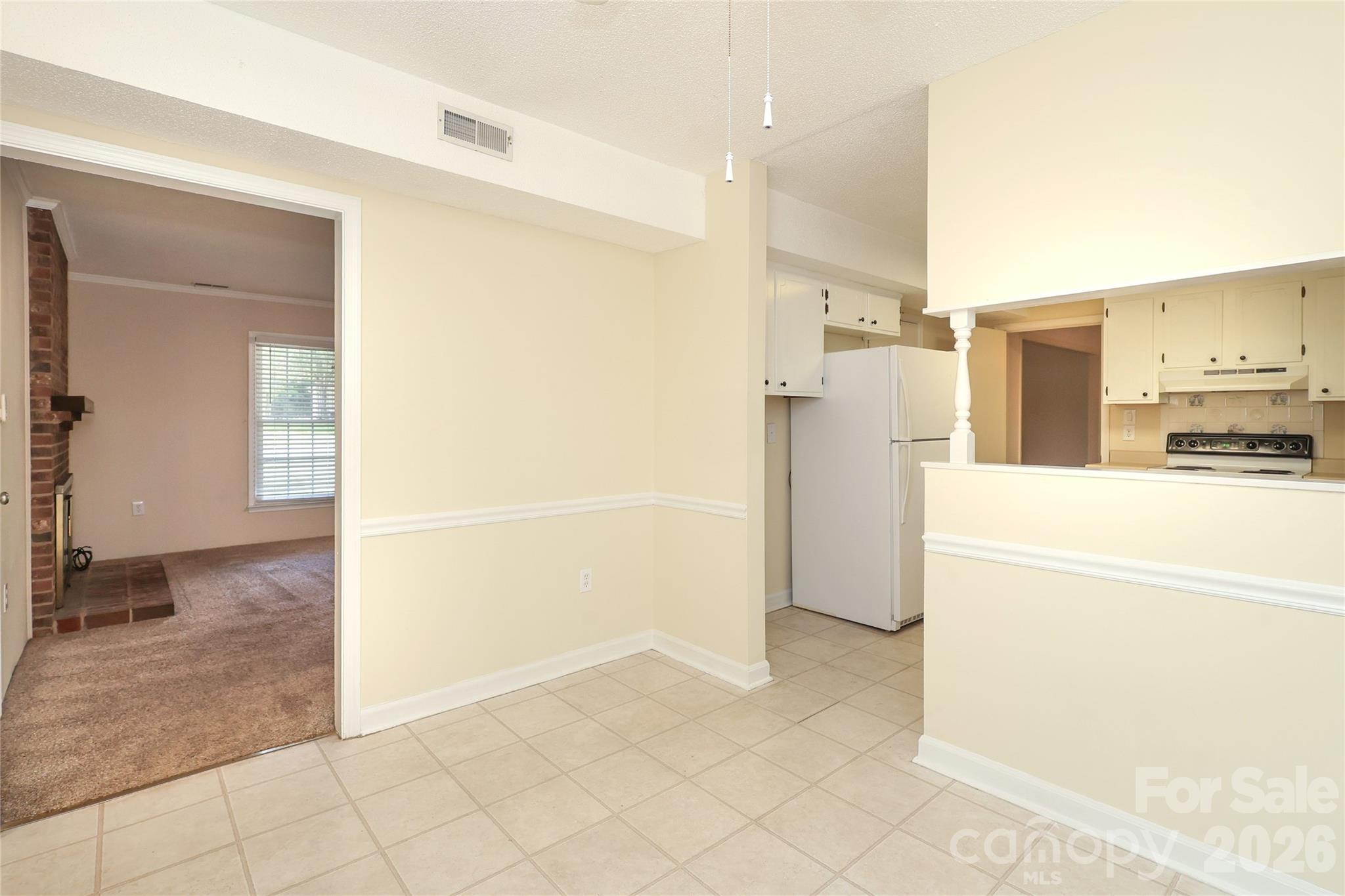 2248 Lawton Bluff Road — Charlotte